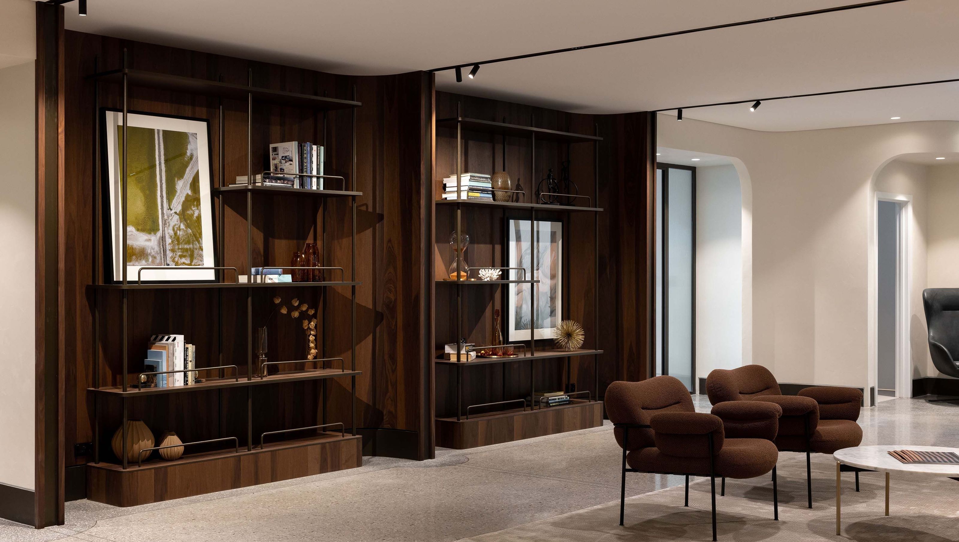 Custom Street Office