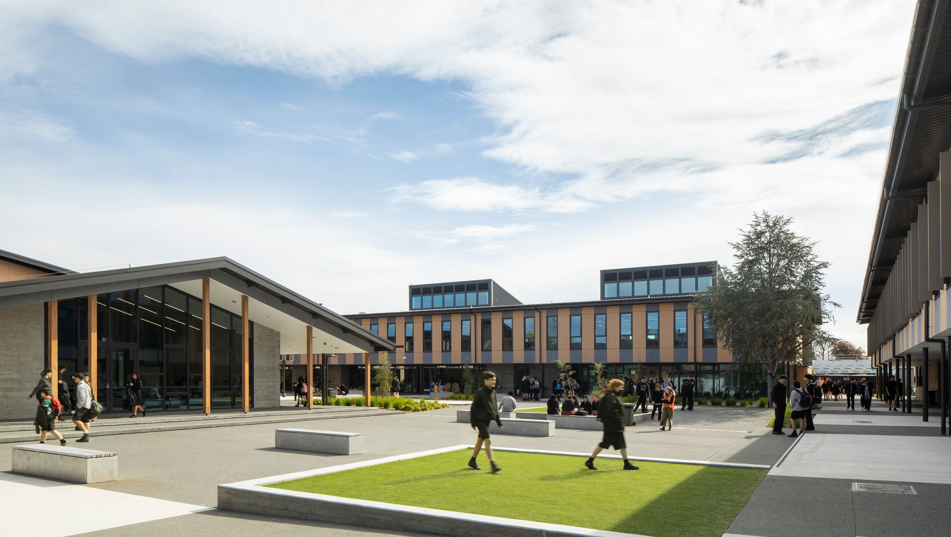 Te Aratai College