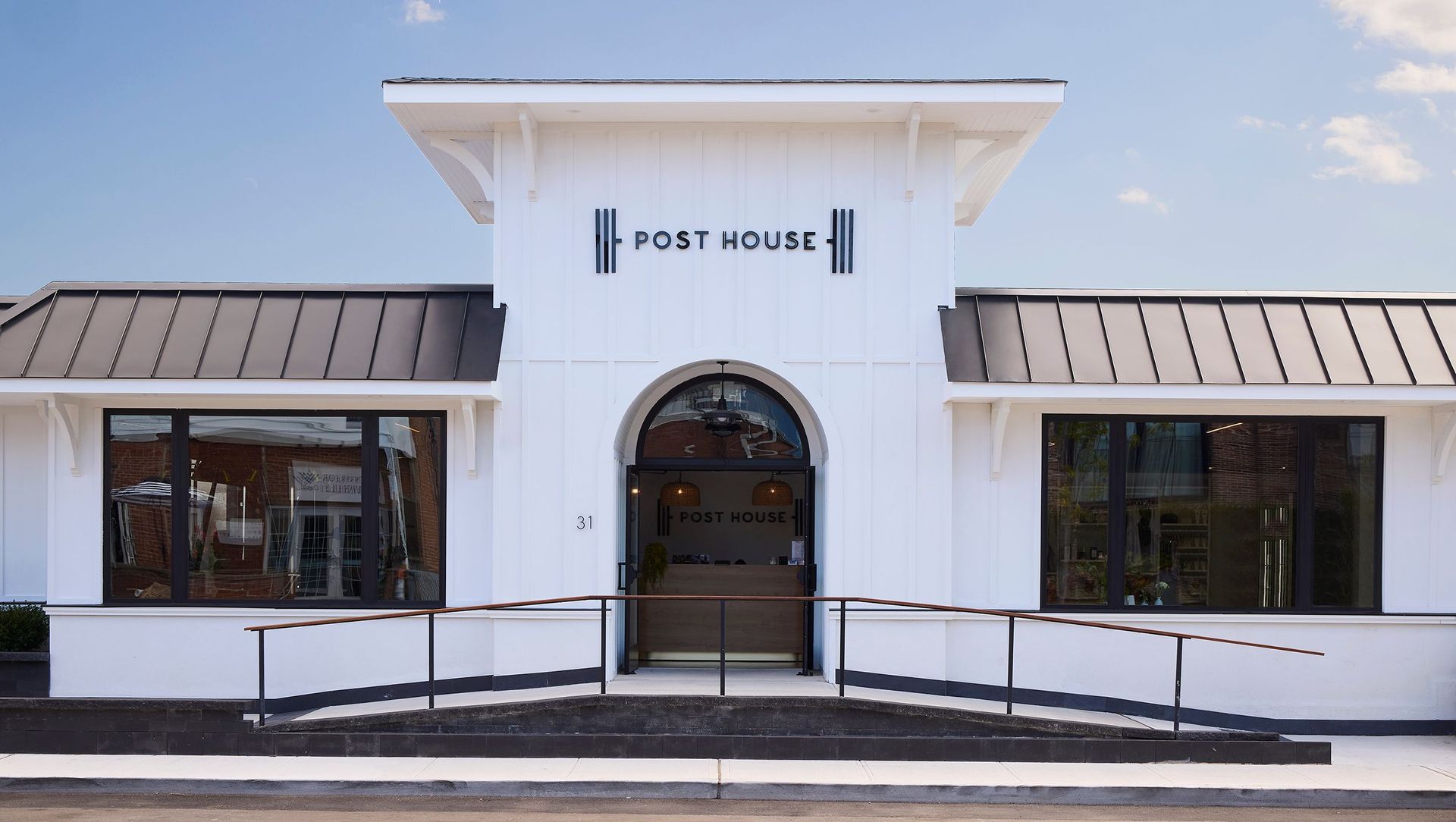 Post House banner