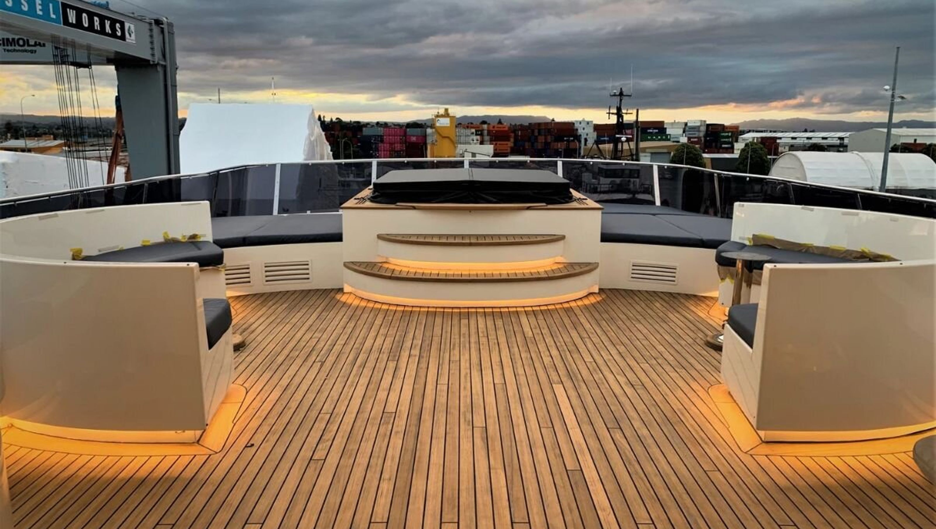 Superyacht Acrylic Window