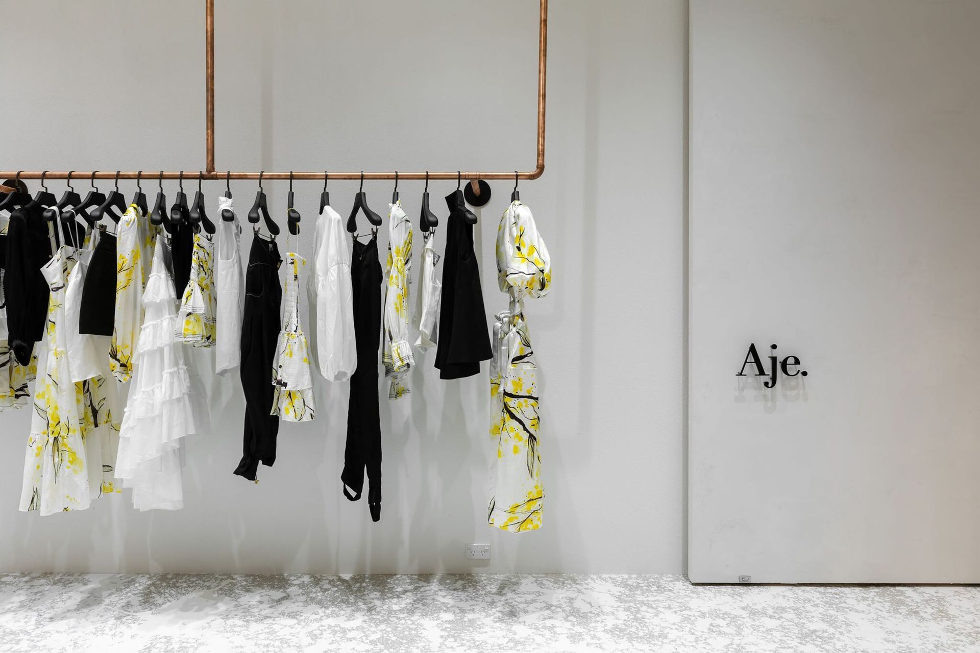 Aje.