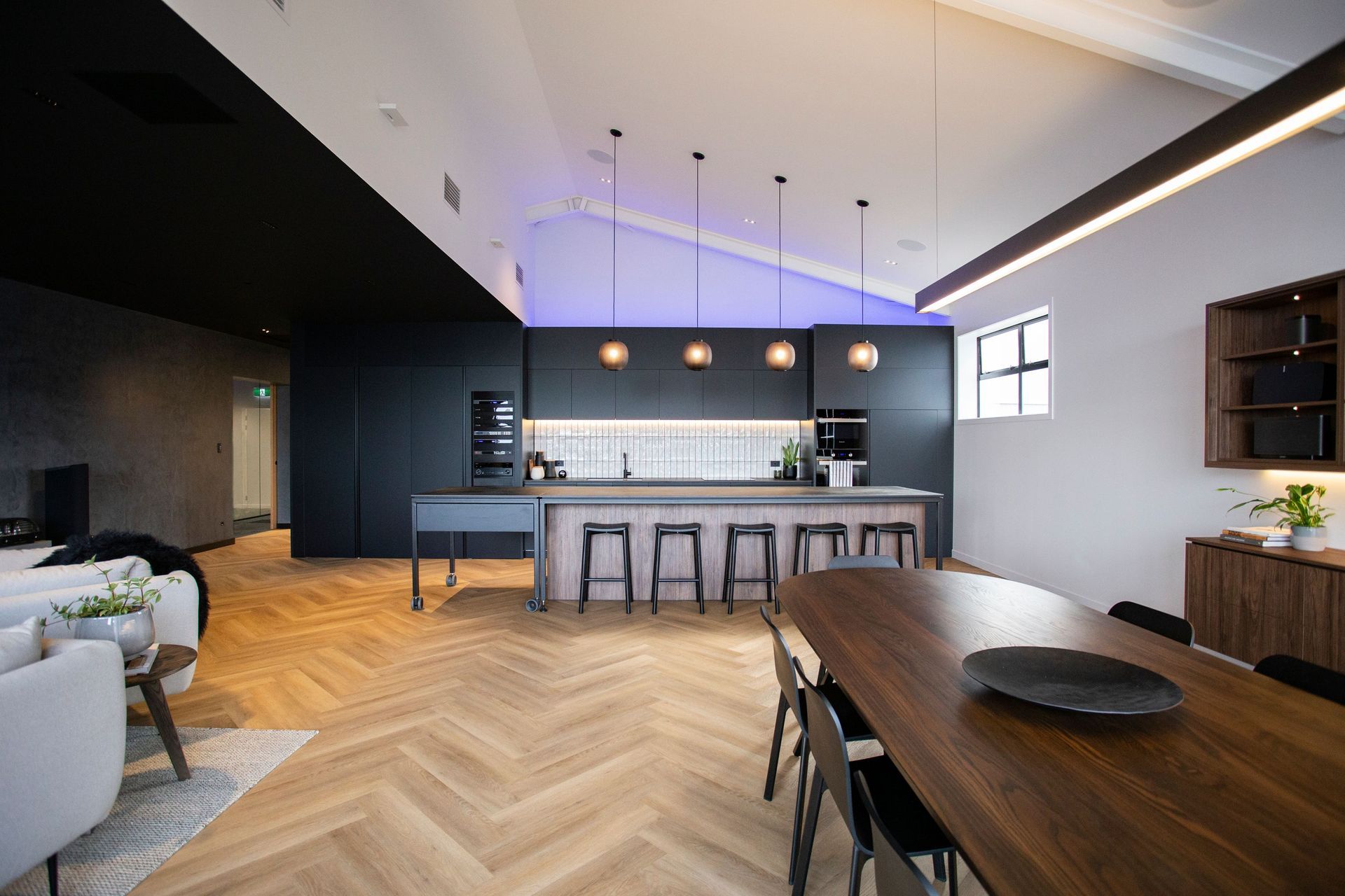 SAV Showroom