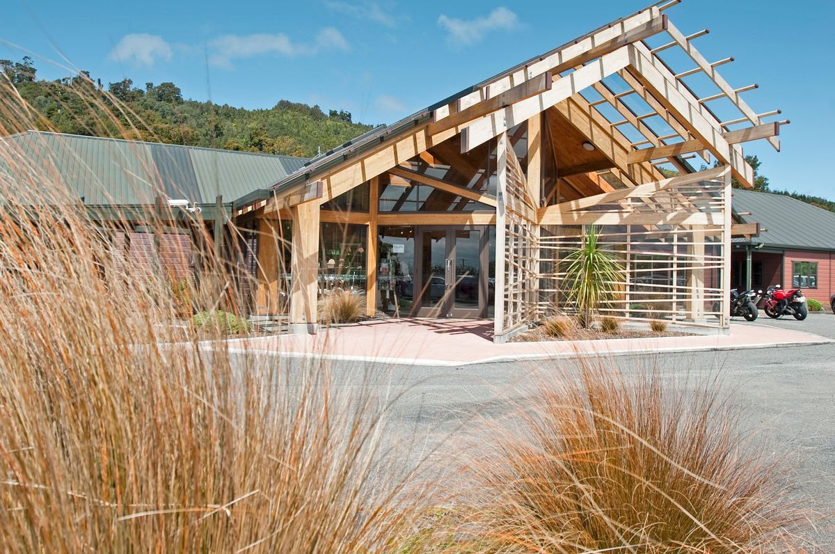 Pukaha Mount Bruce Wildlife Centre