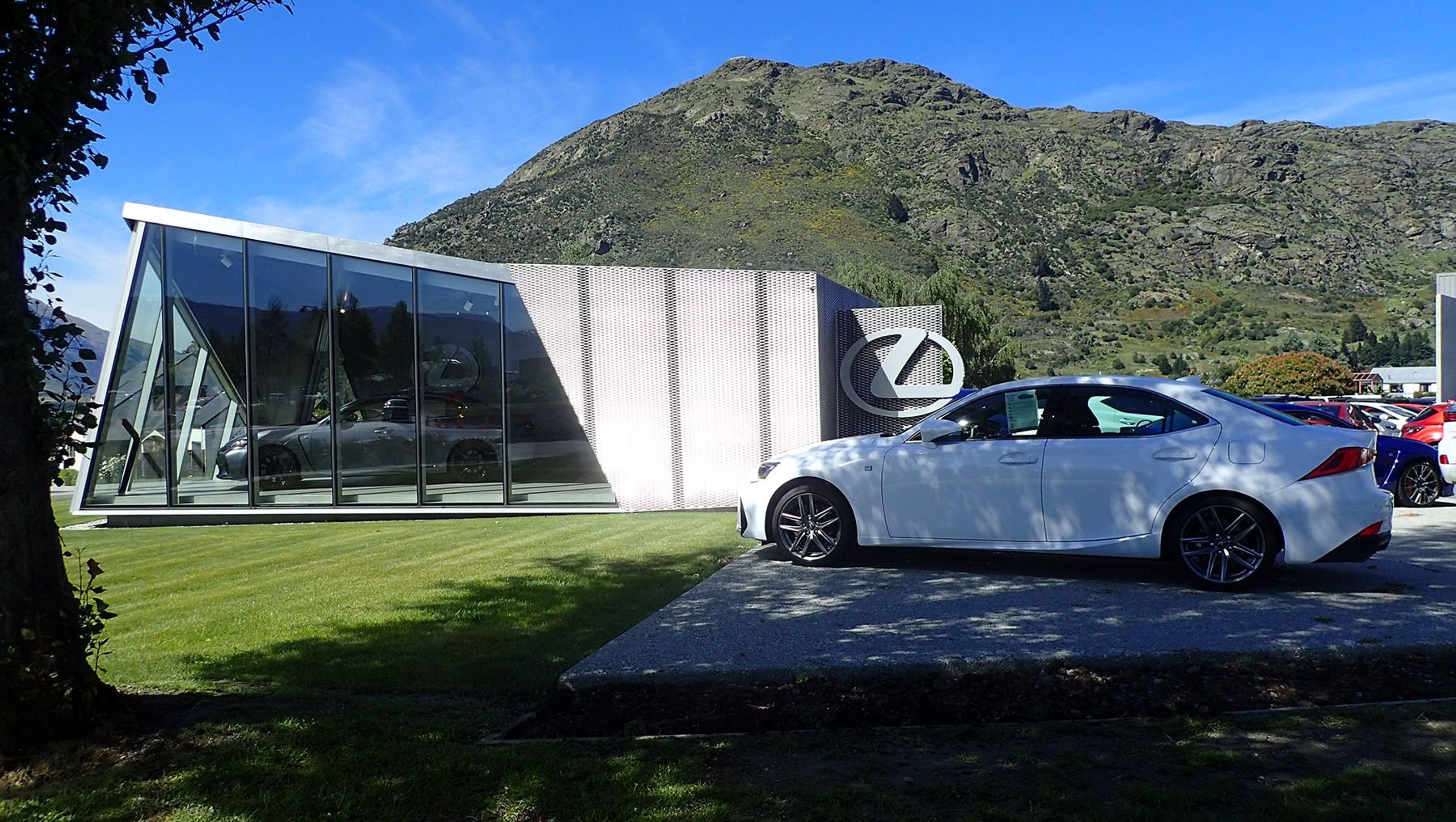 Lexus Queenstown