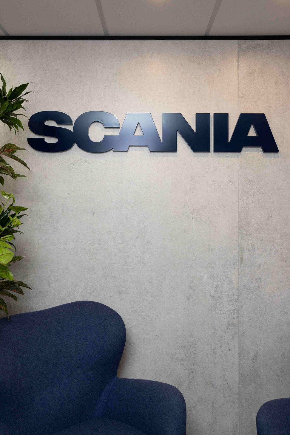 Scaniavisitorwaiting.jpg