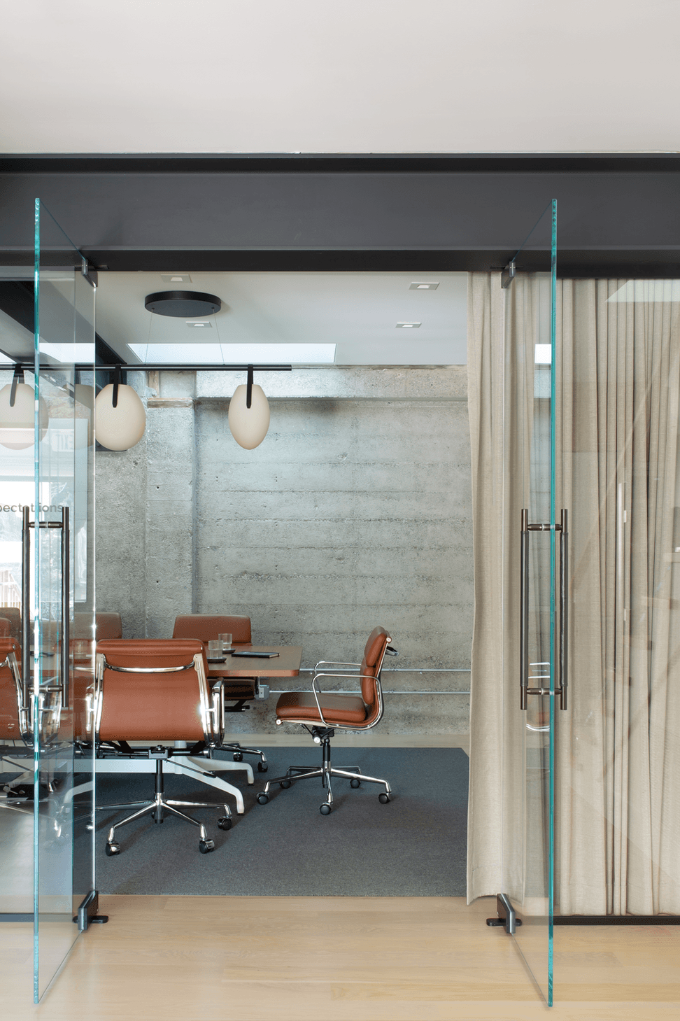 StudioPLOW-Defy-SuzannaScottPhoto-4.png