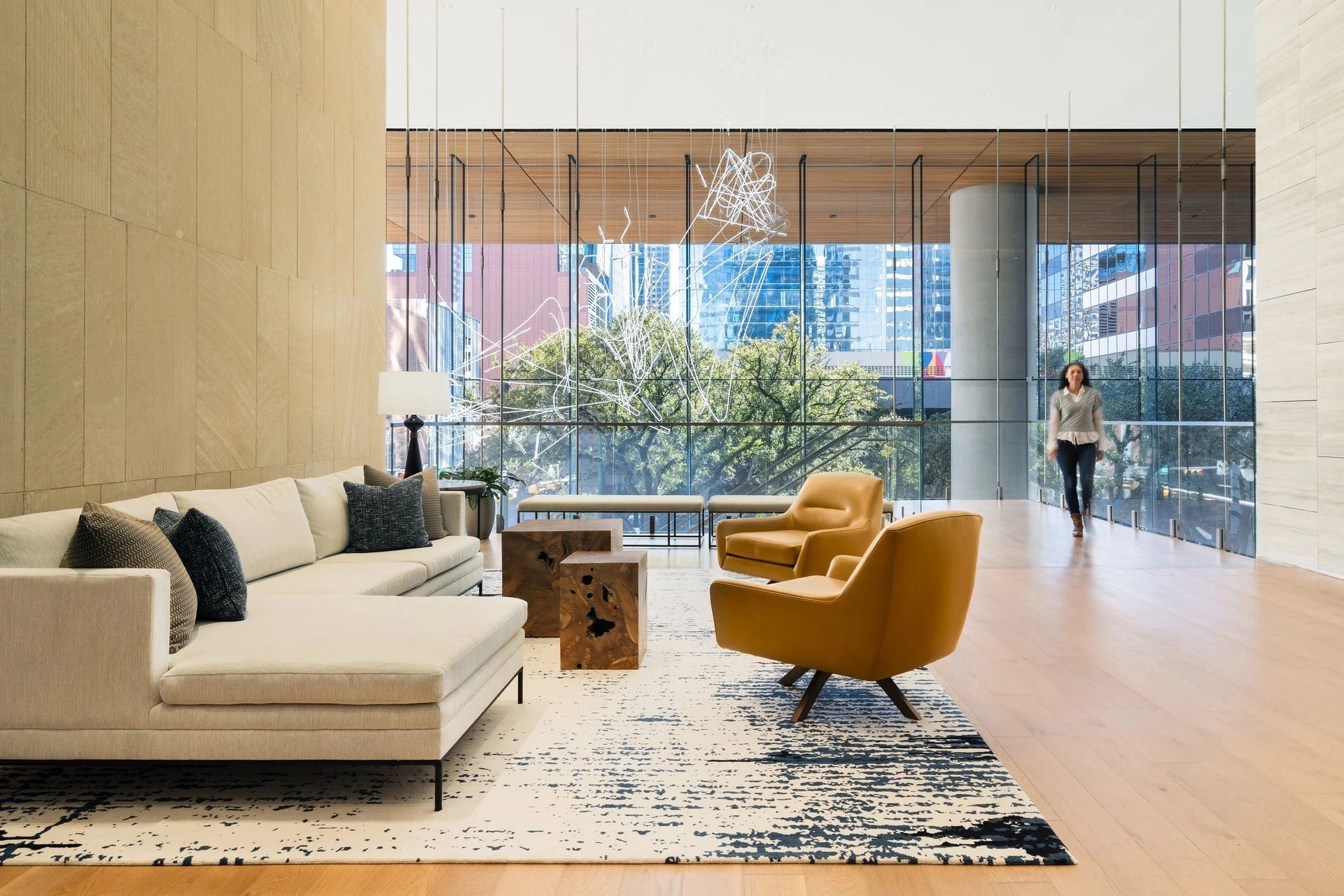 imgi9Indeed-Tower-Downtown-Austin-Lounge-Area-2.jpg