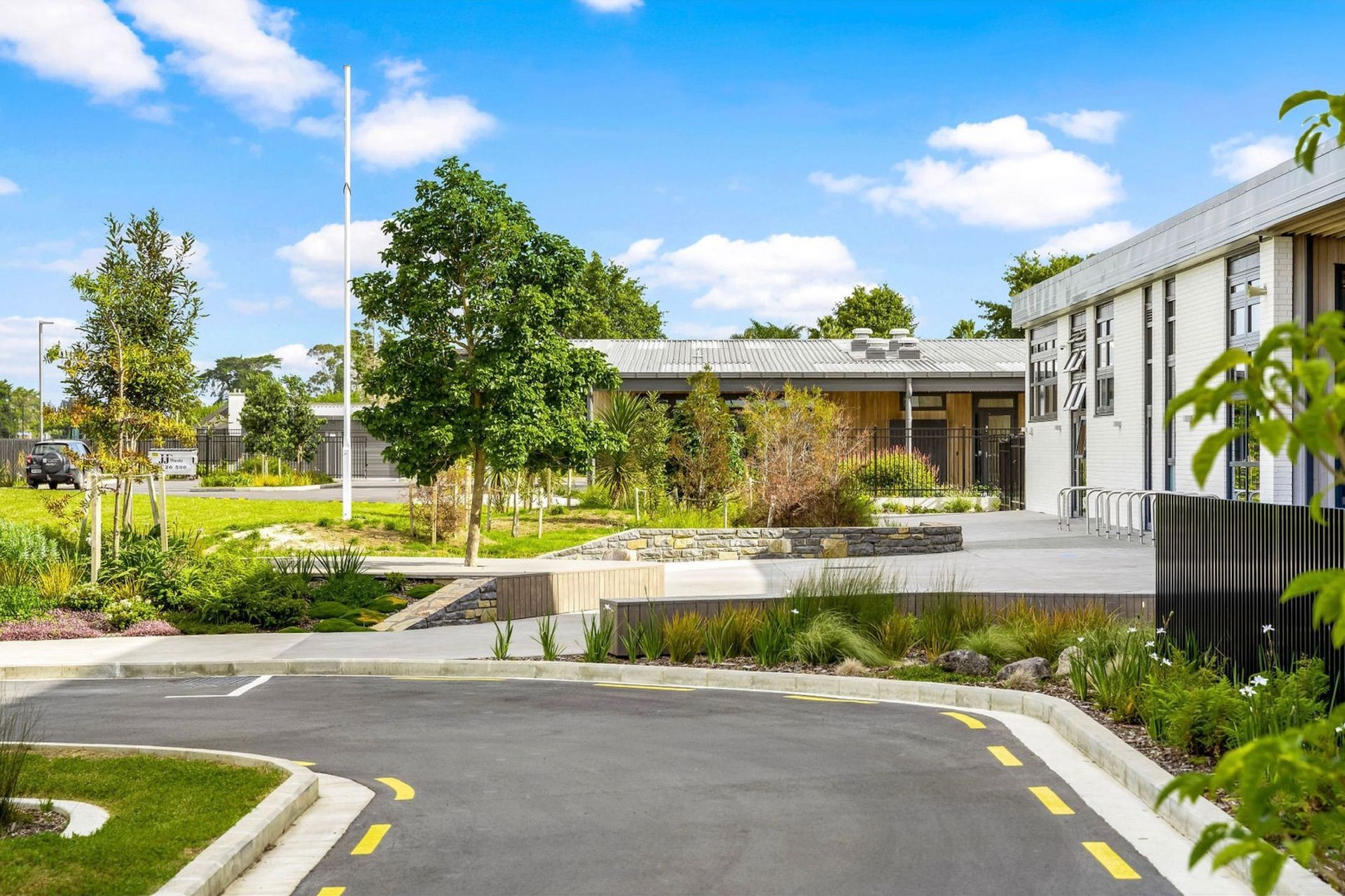 Ngakoroa School
