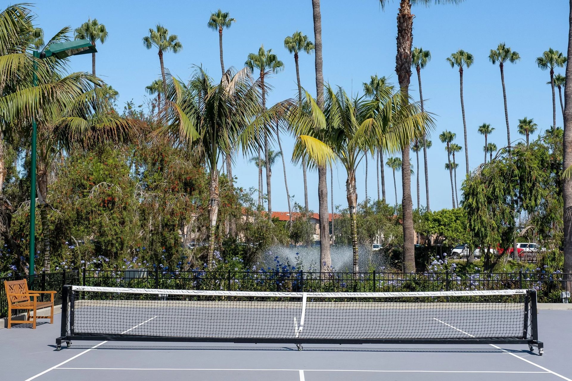 imgi137LaJollaBeachandTennisClub-17.jpg