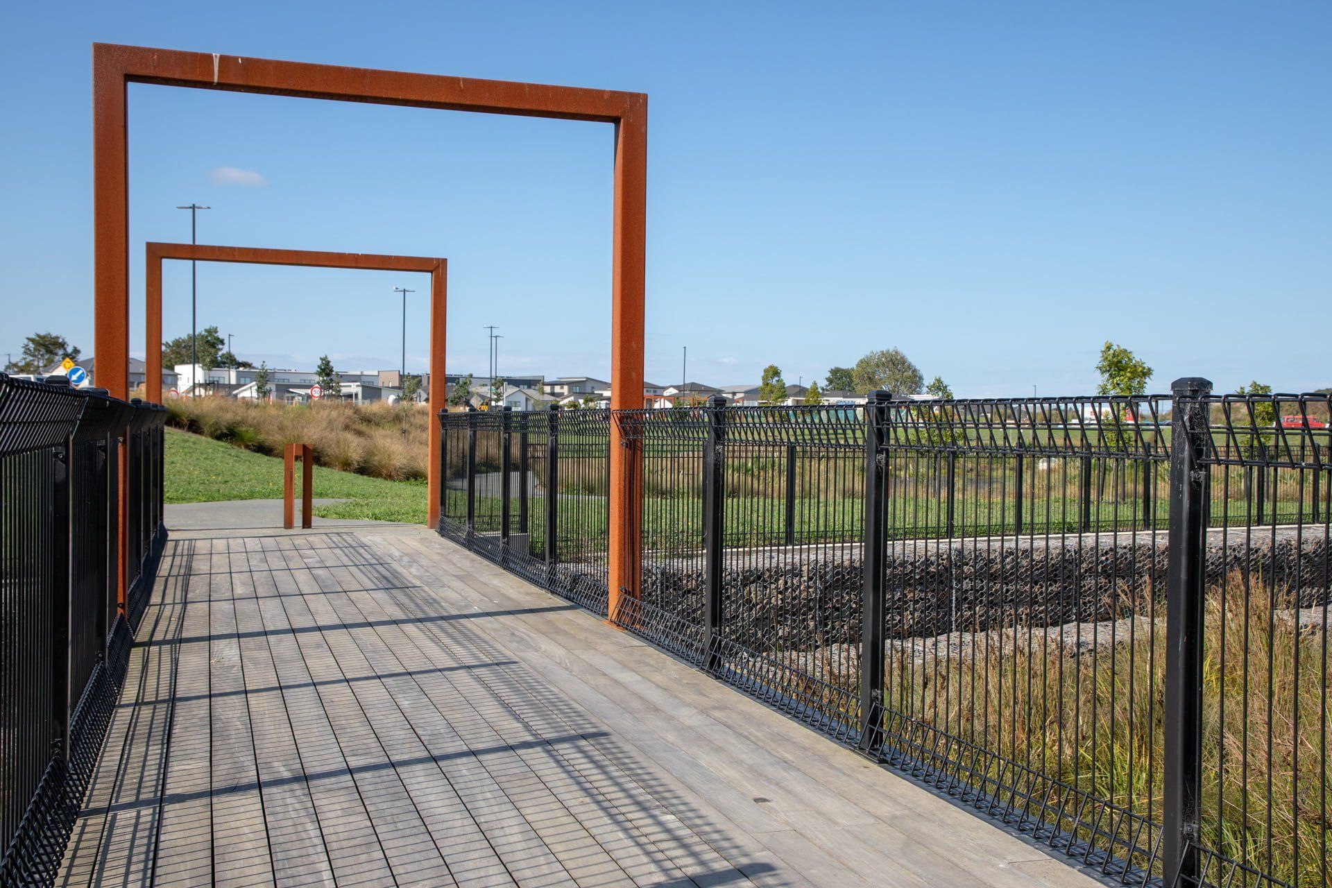 waiata-shores-stormwater-pond-182A1175.jpg