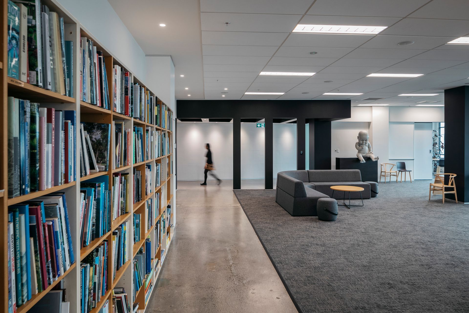 82 Wyndham St