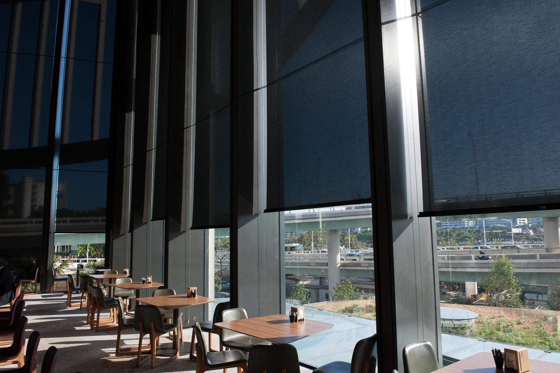 Vertilux-one-William-street-Brisbane-Euroscreen-Roller-Blind-Nero-Greenstar-17.jpg