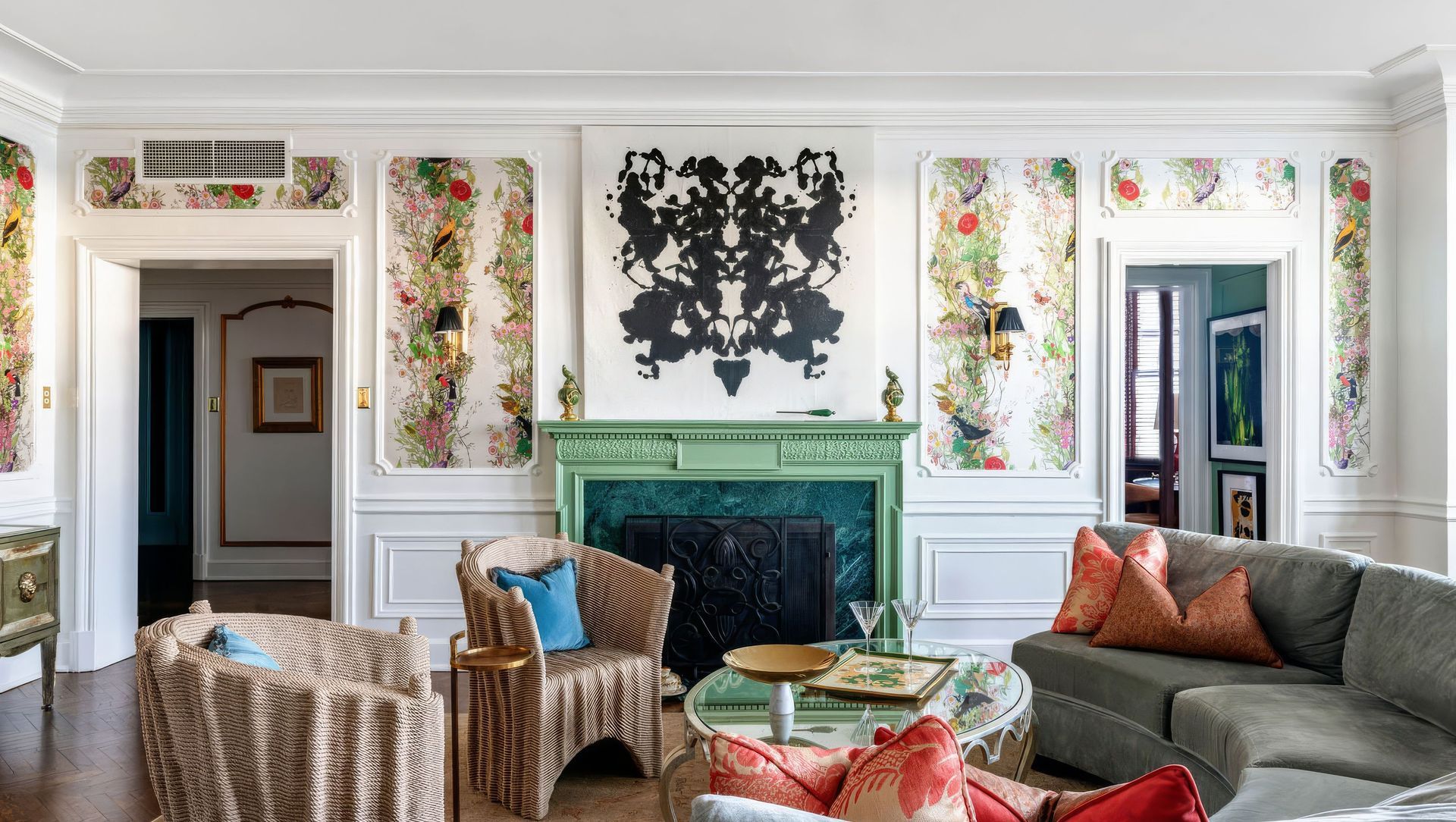 Parisian Apartment on Lakeshore Drive banner