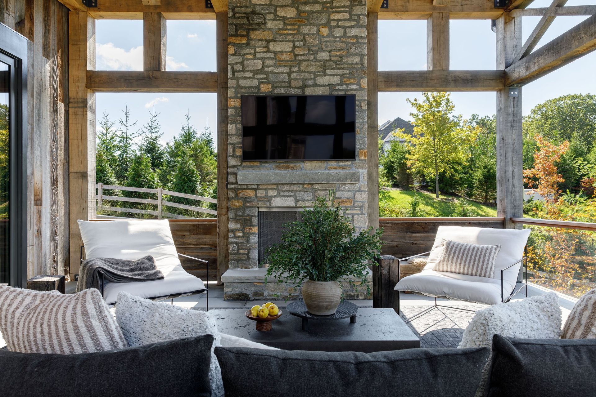 LifeintheDeerRidgeLane-BSD-BeckySheaDesign-reduced-9.jpg