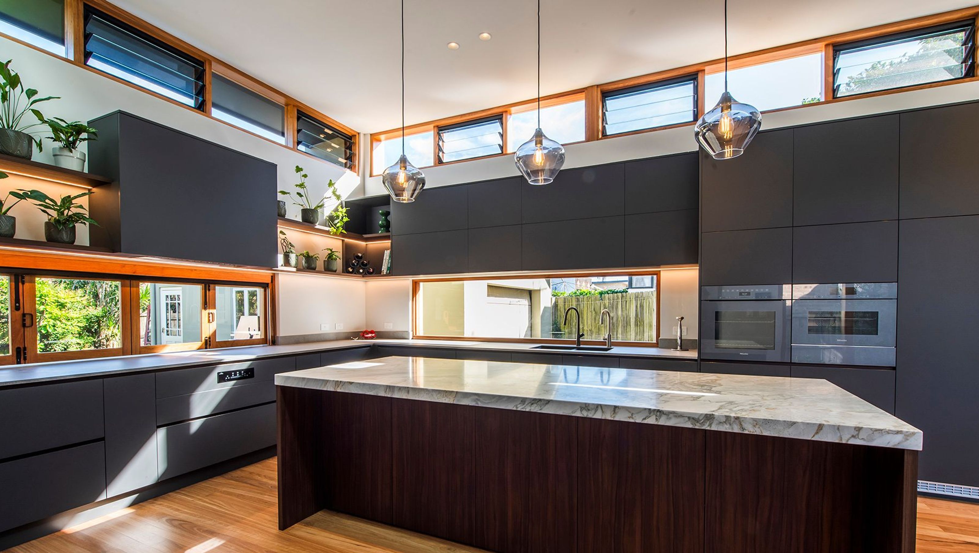 Haberfield Sunlit Home