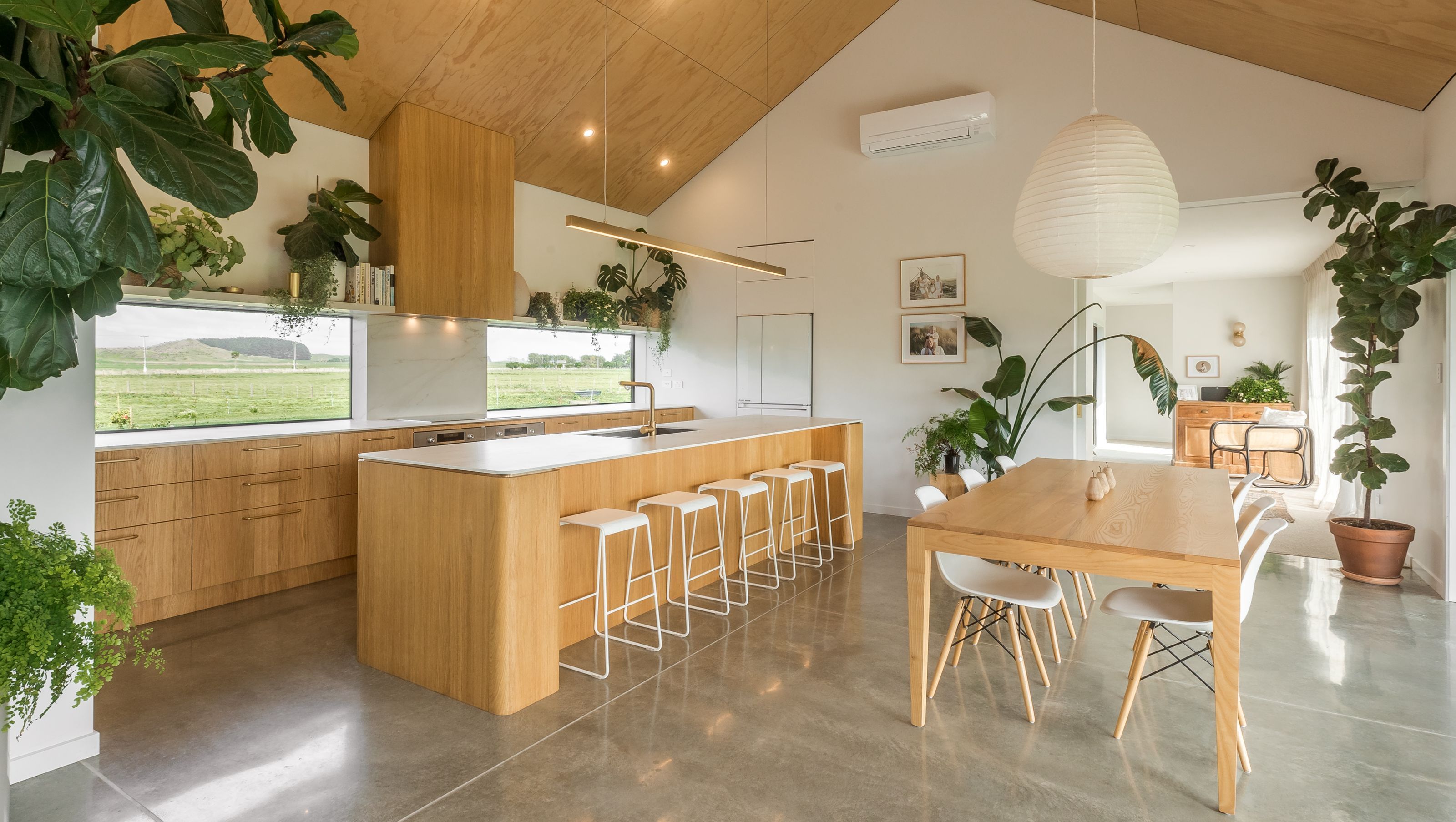 Oturoa Home