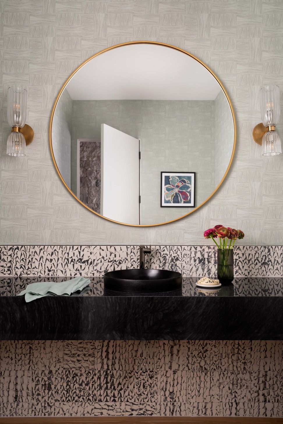 Powder-Room-scaled-portrait-1cb4ad7b6927a9c014acbc131bb8c121-1raqowgy8sb9.jpg