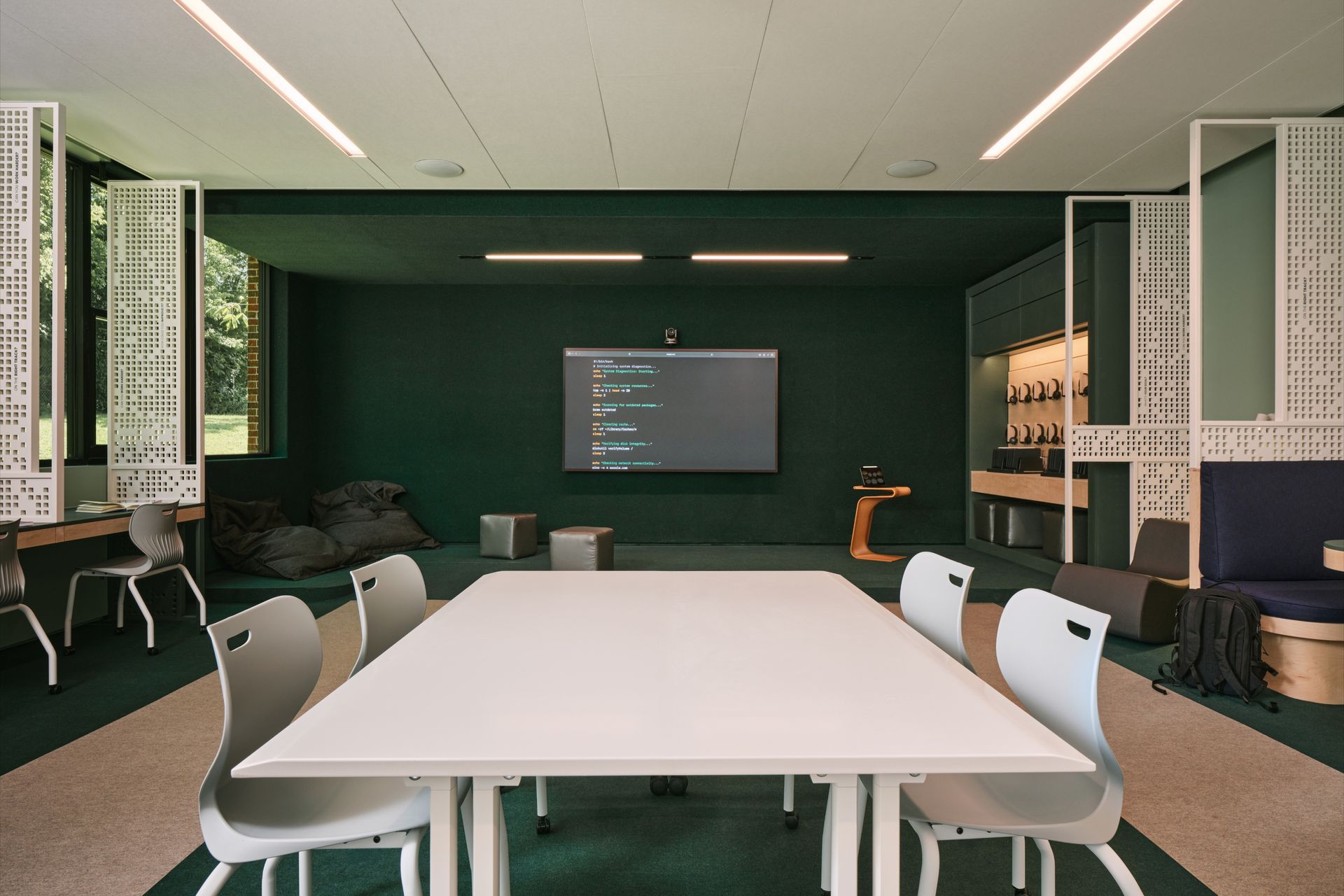 Kurani045-Connected-Classroom08-ap-compressed.jpg