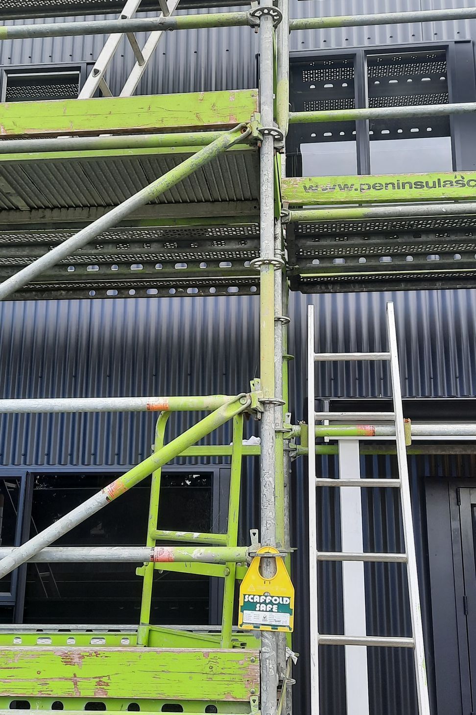 Scaffold provided by ourselves tagged as safe for Worksafe NZ