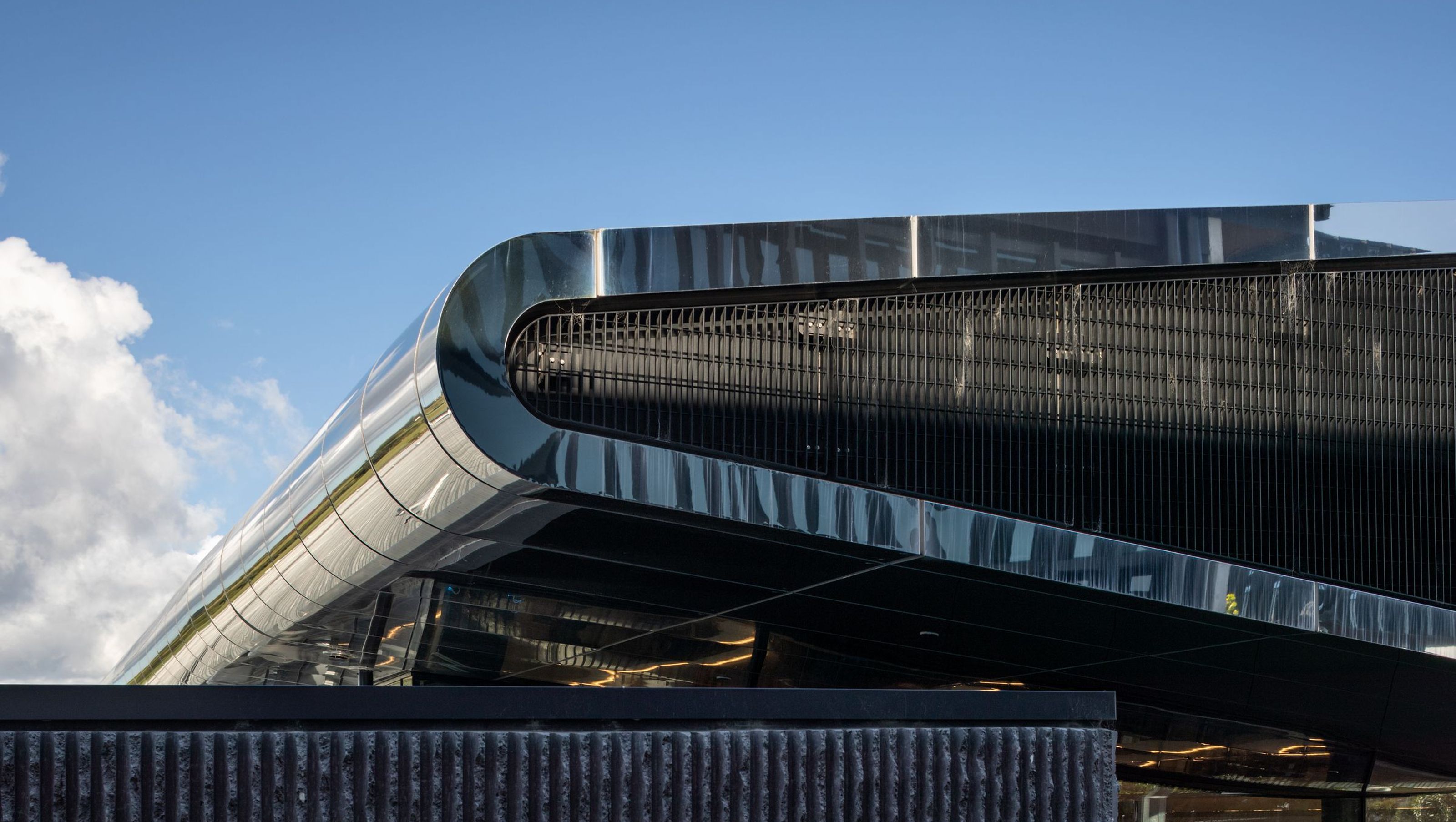 Airways, Auckland Airport