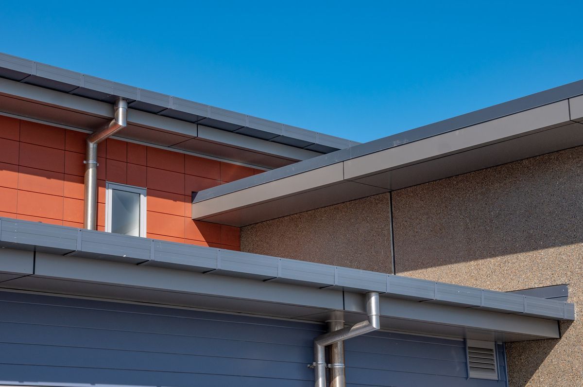 Metalhartt Roofing - Commercial - East Coast Road Fire Station