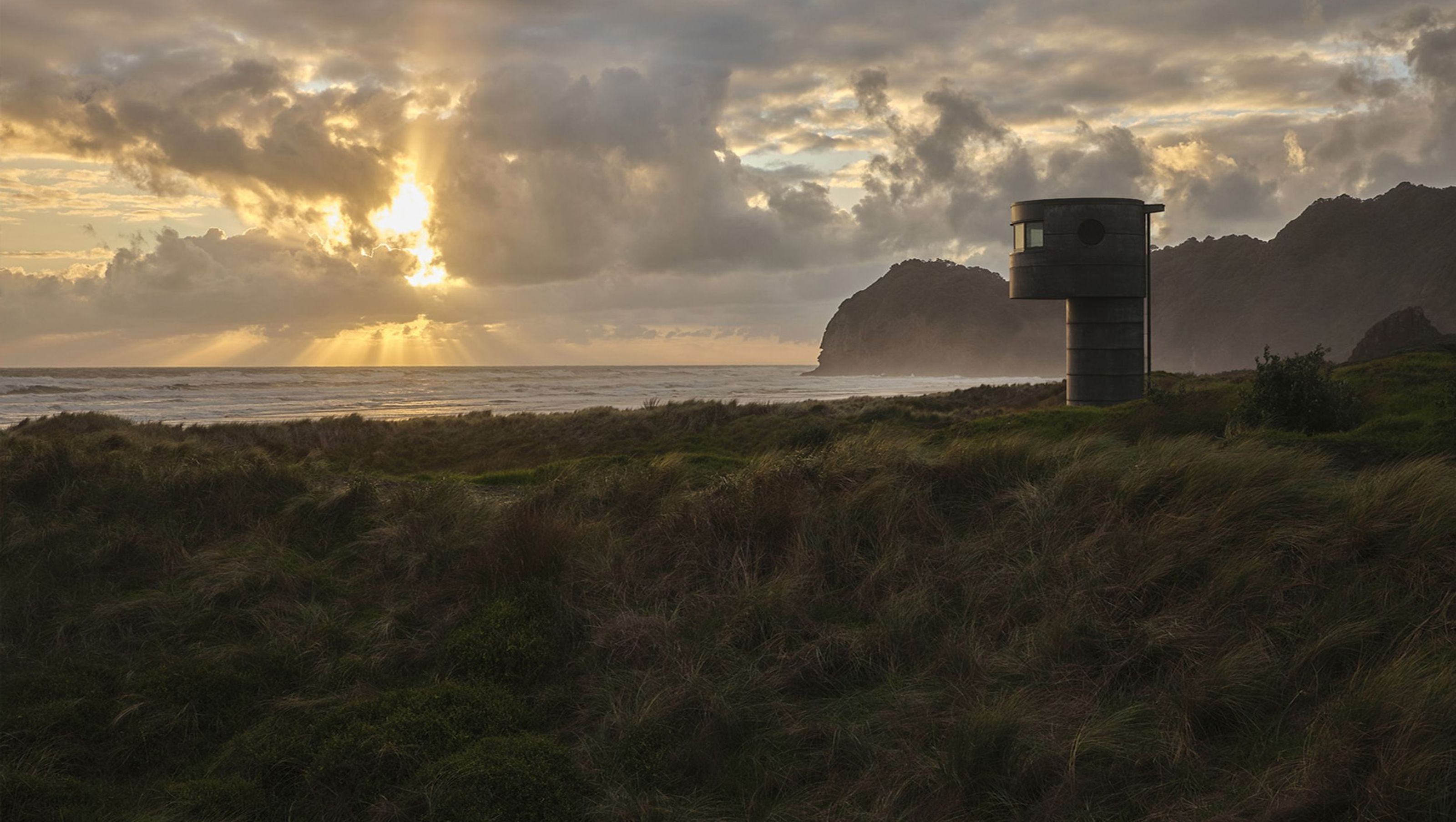 Te Pae North Piha Tower