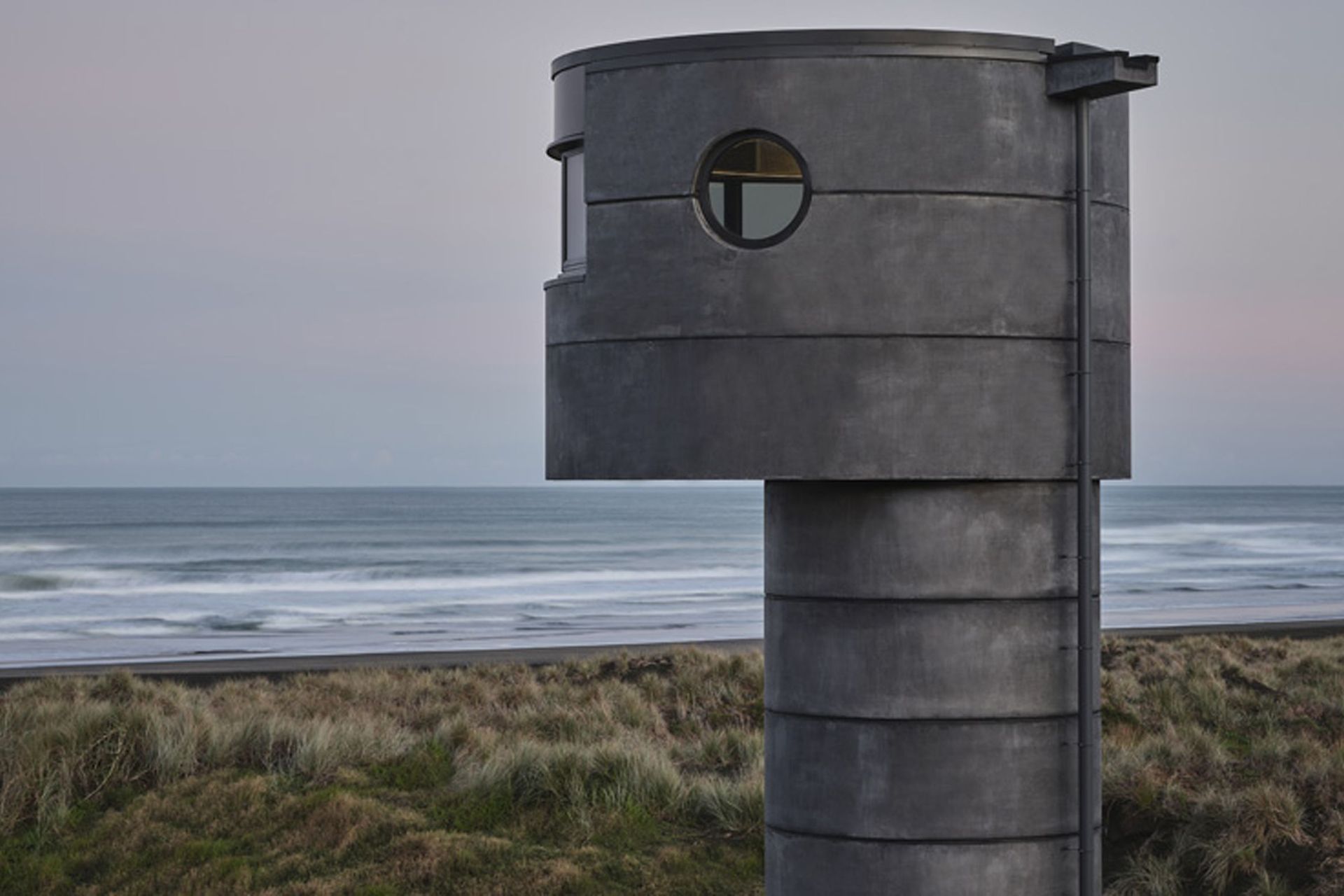 Te-Pae-North-Piha-Surf-Life-saving-Tower02.jpg