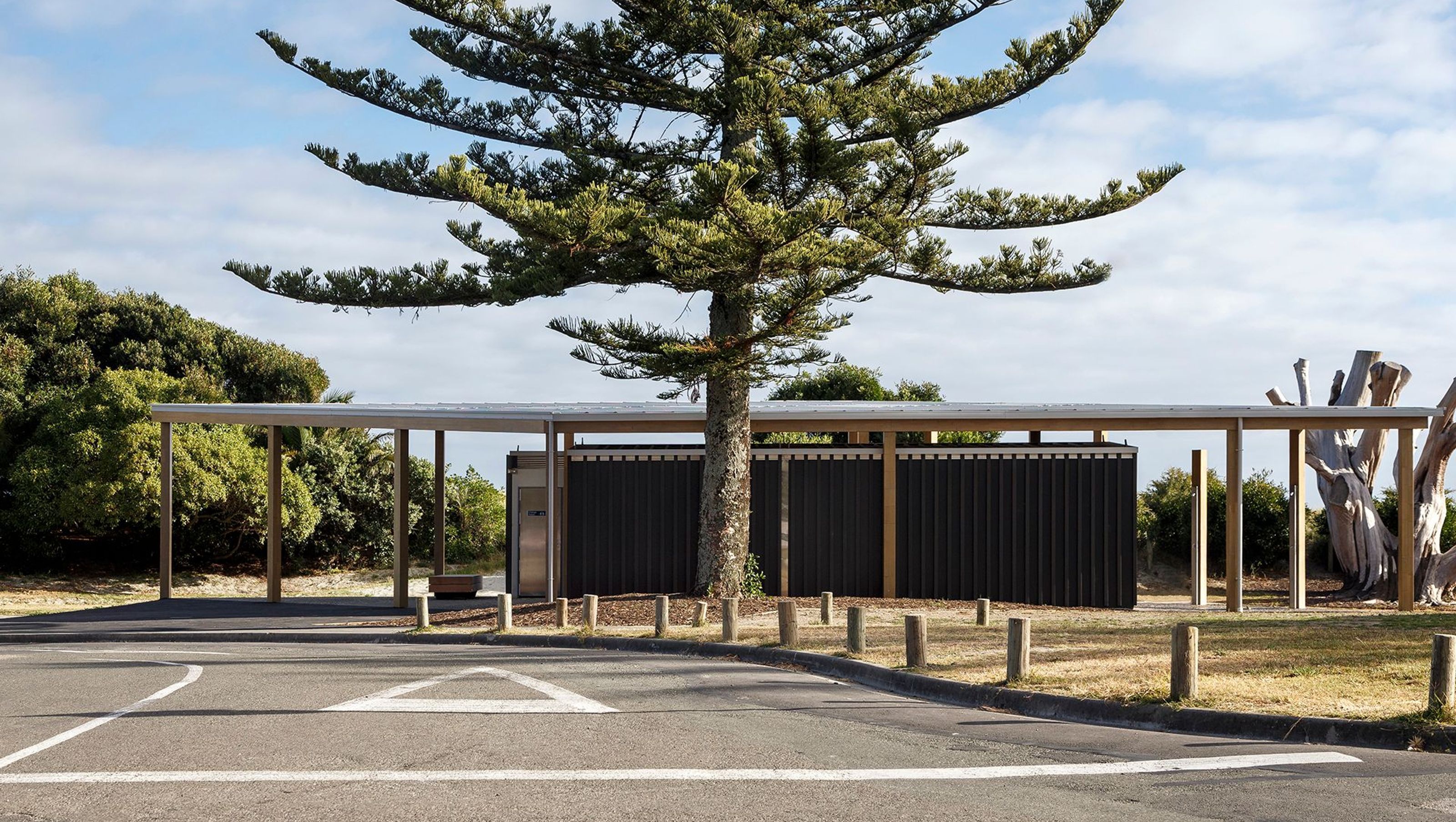 Tahunanui Beach Amenities