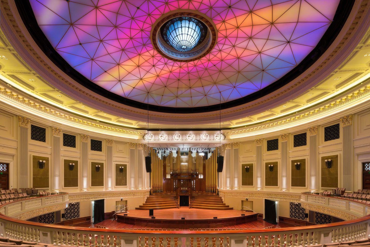 brisbane-city-hall-04-standard-scale-200x.jpg