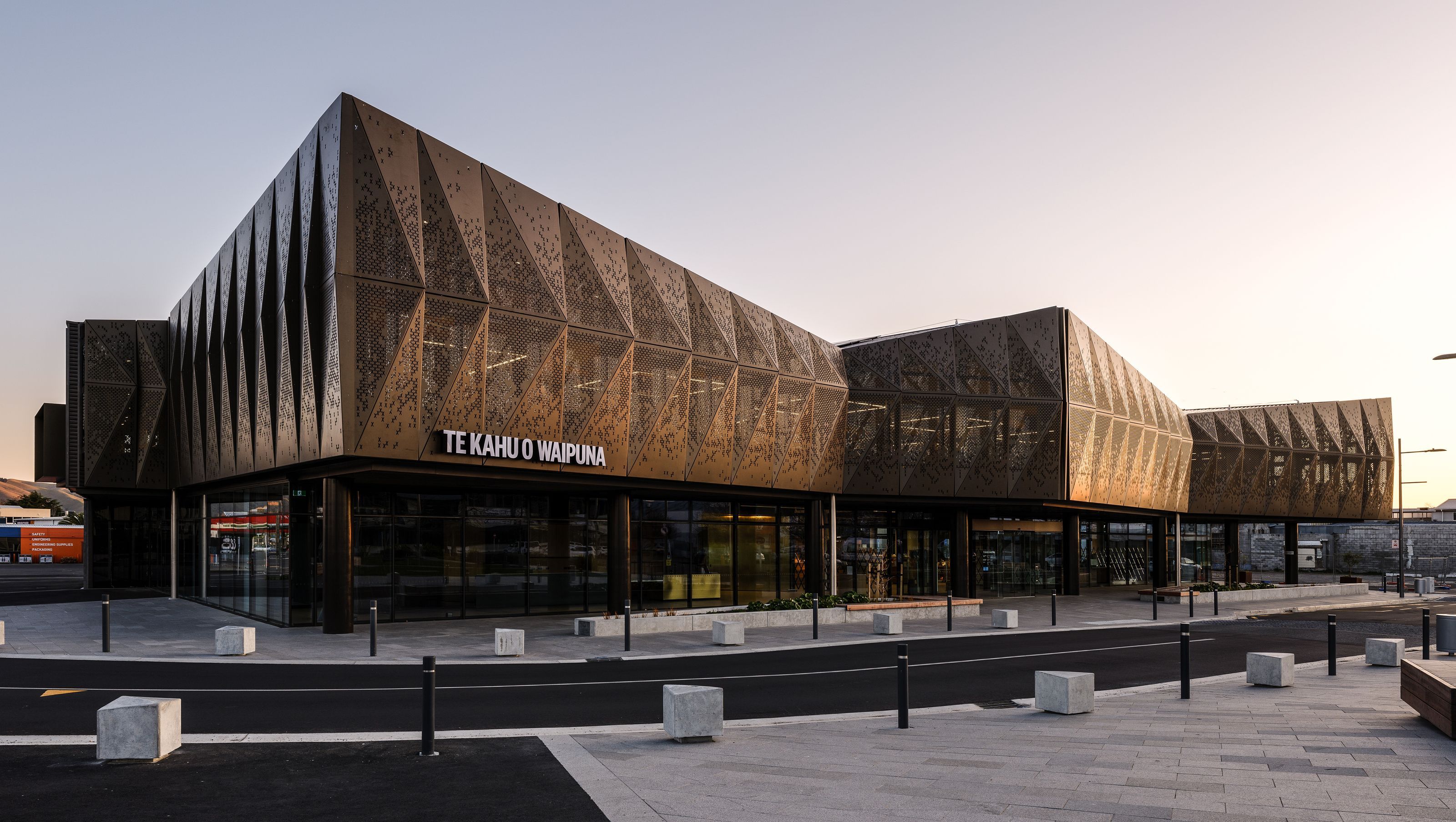 Marlborough Library & Art