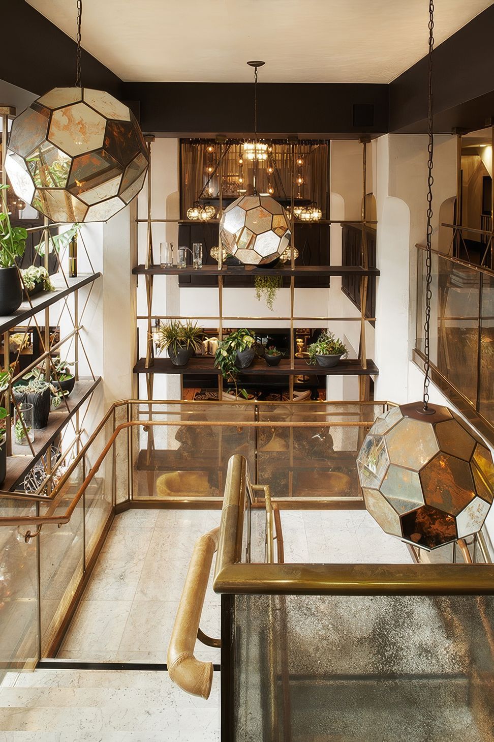 00hotelfig12-upscaled-by-Replicate.jpg