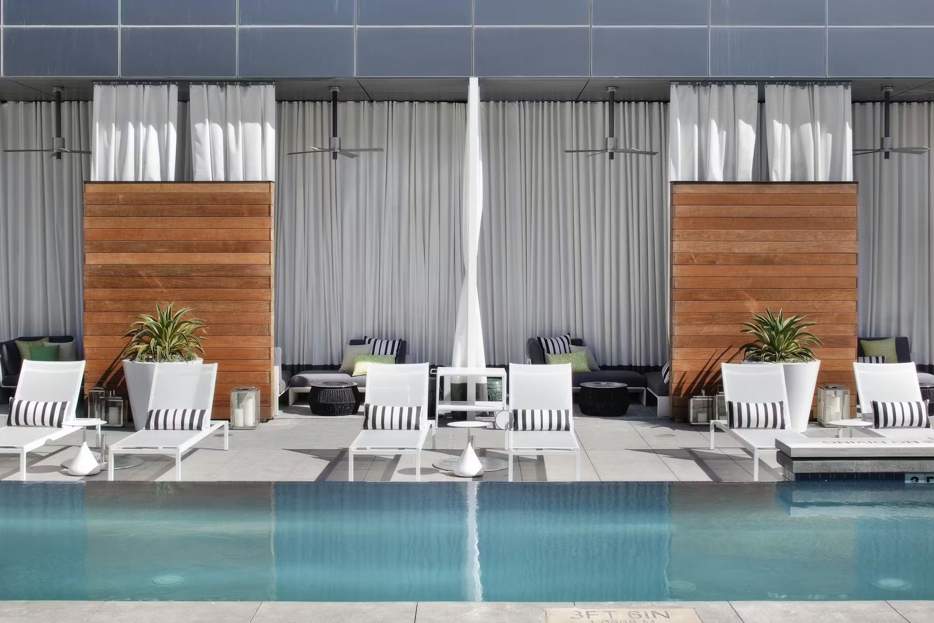 0415-Block-21-W-Austin-Tom-McConnell-H-Pool-Lounge-4-ap-compressed.jpg