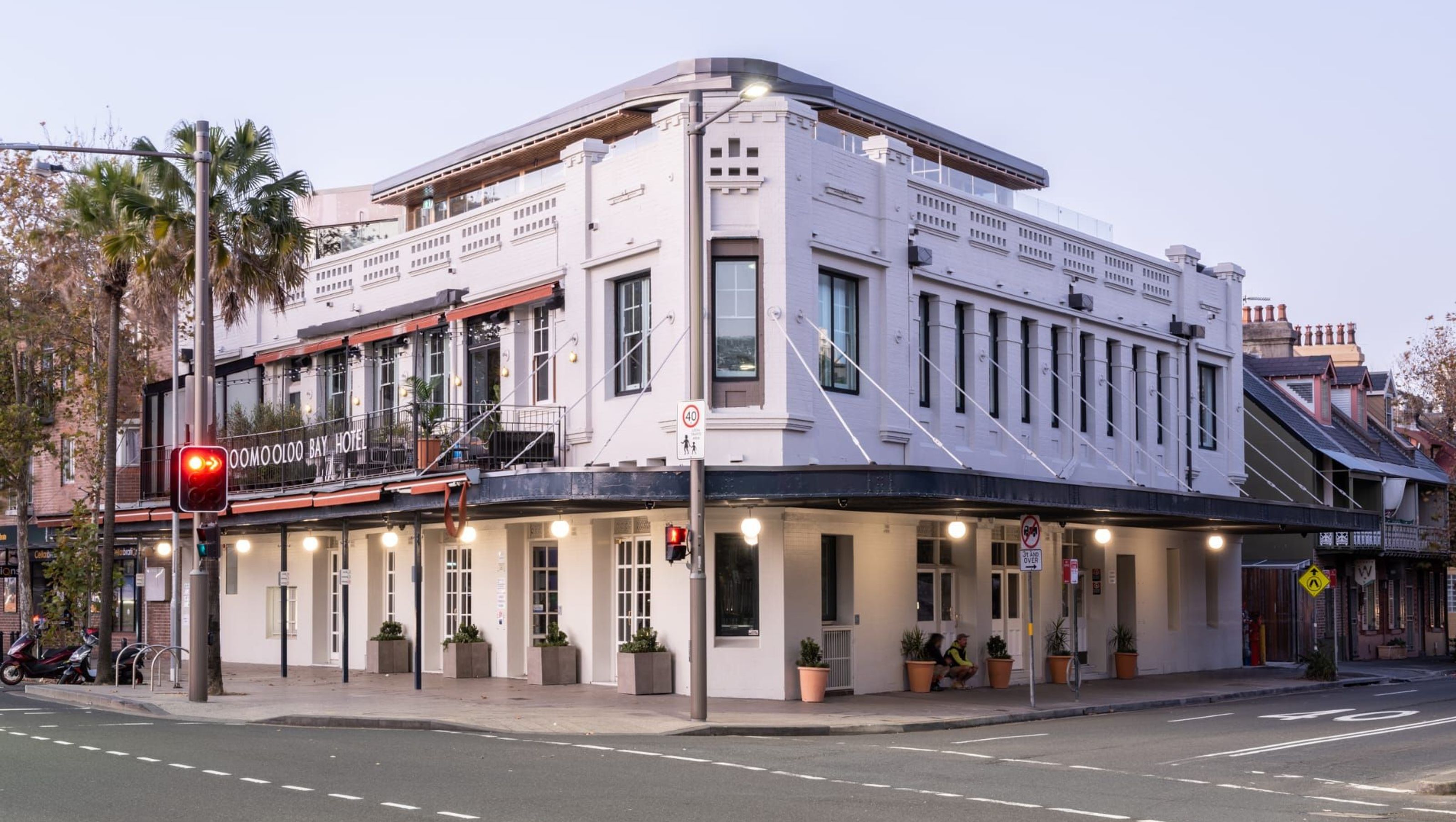 Woolly Bay Hotel