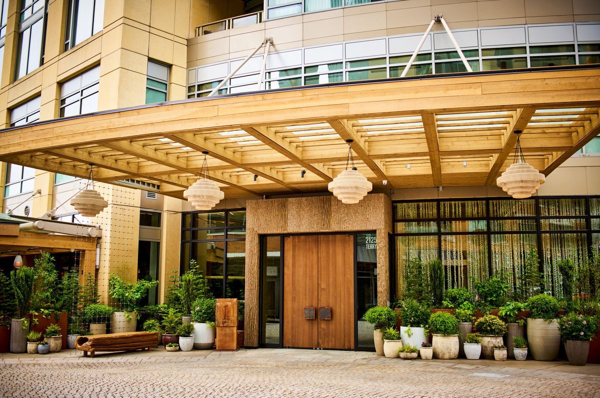 1 HOTEL SEATTLE
