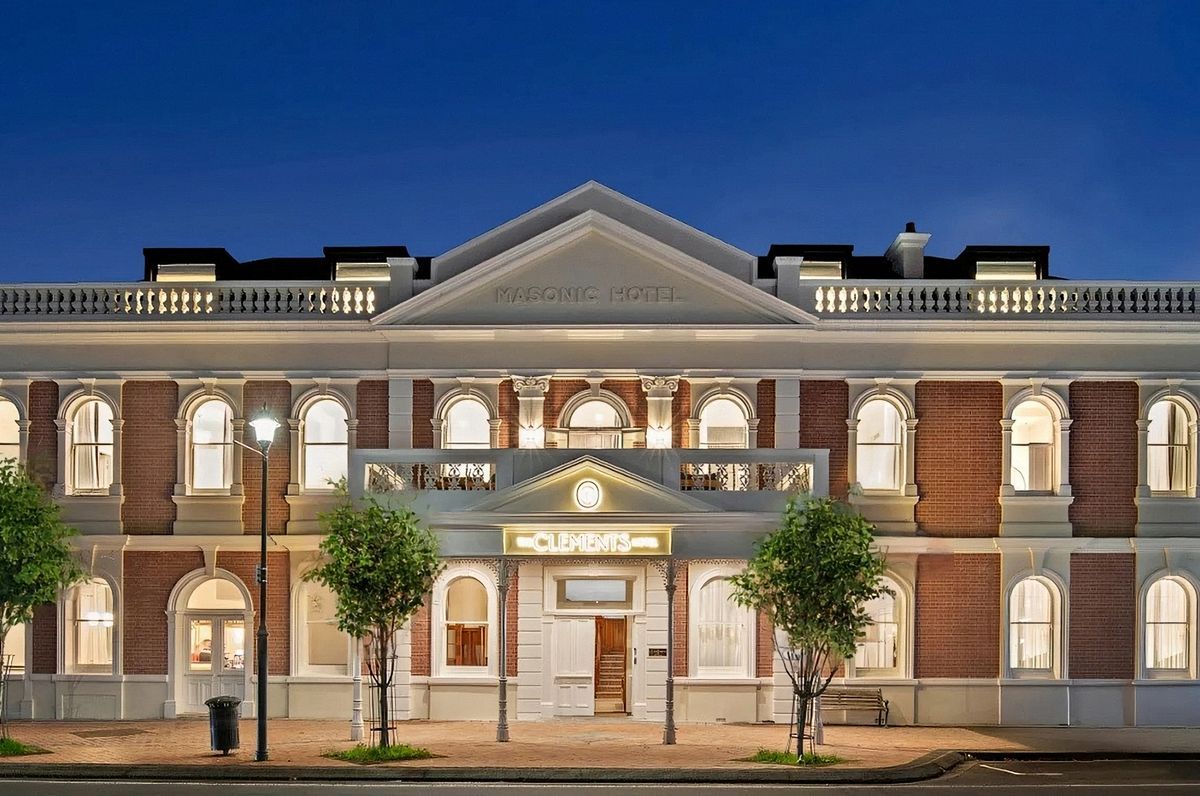 The Clements Hotel