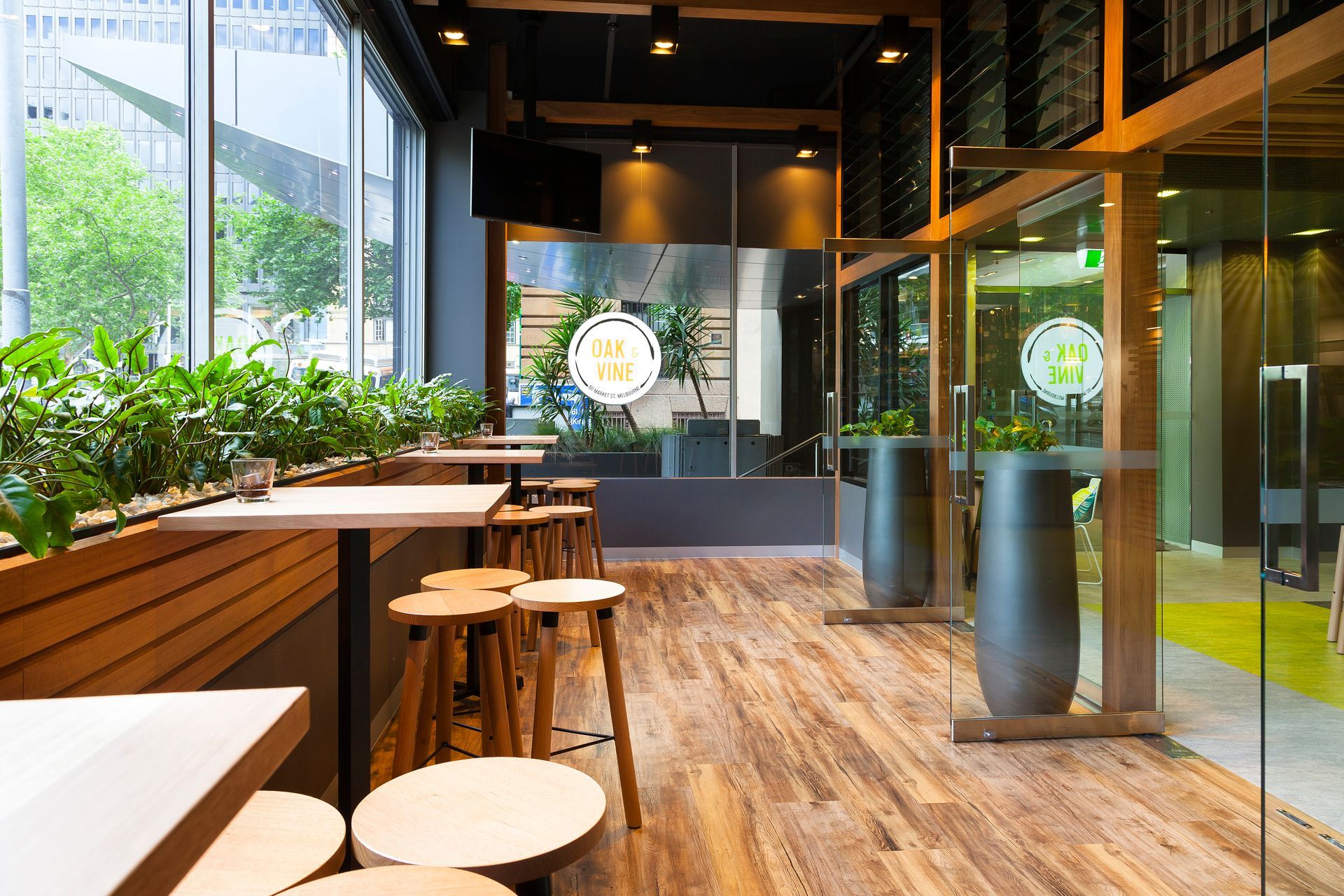 Oak and Vine Hotel