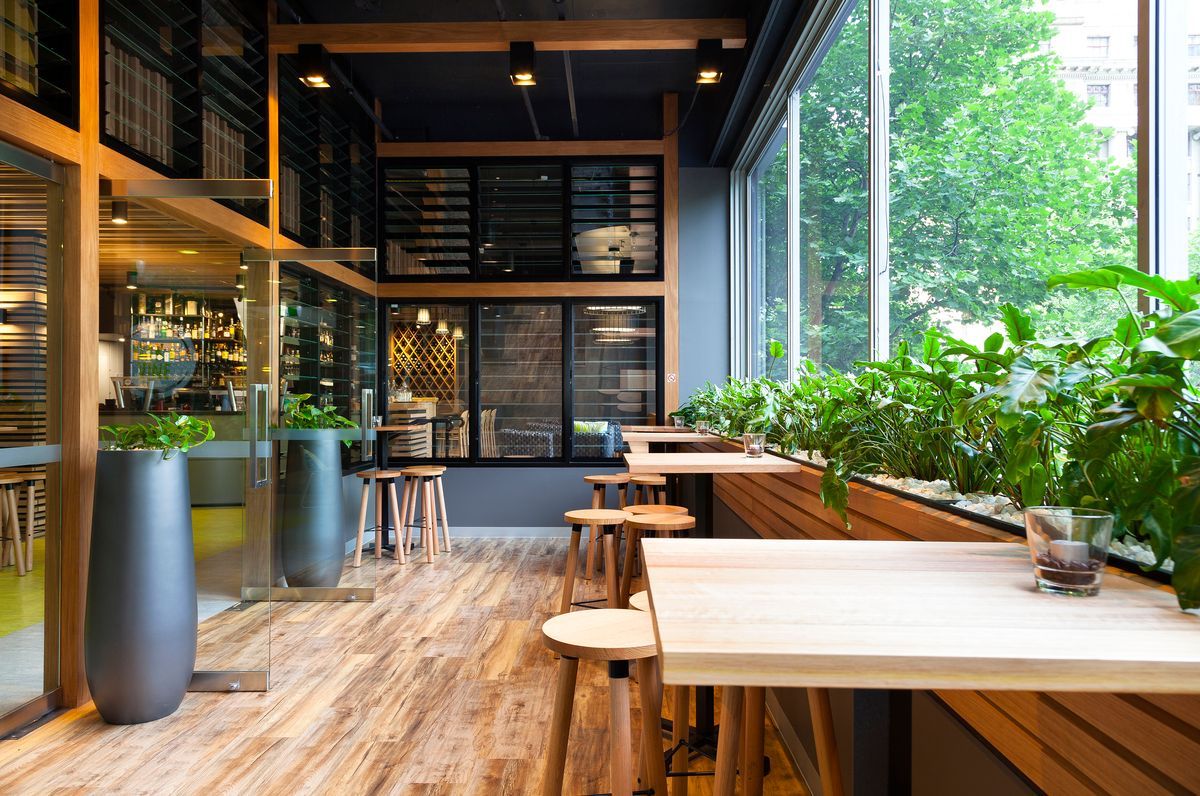 Oak and Vine Hotel