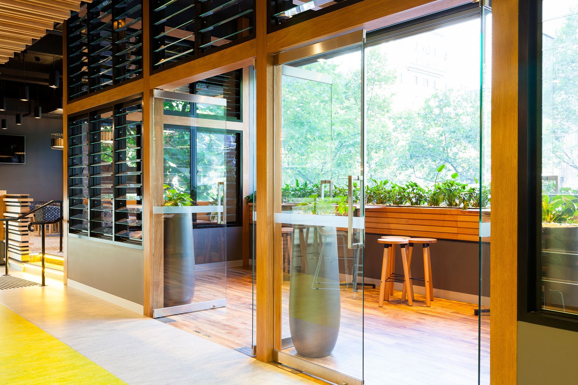 Oak and Vine Hotel