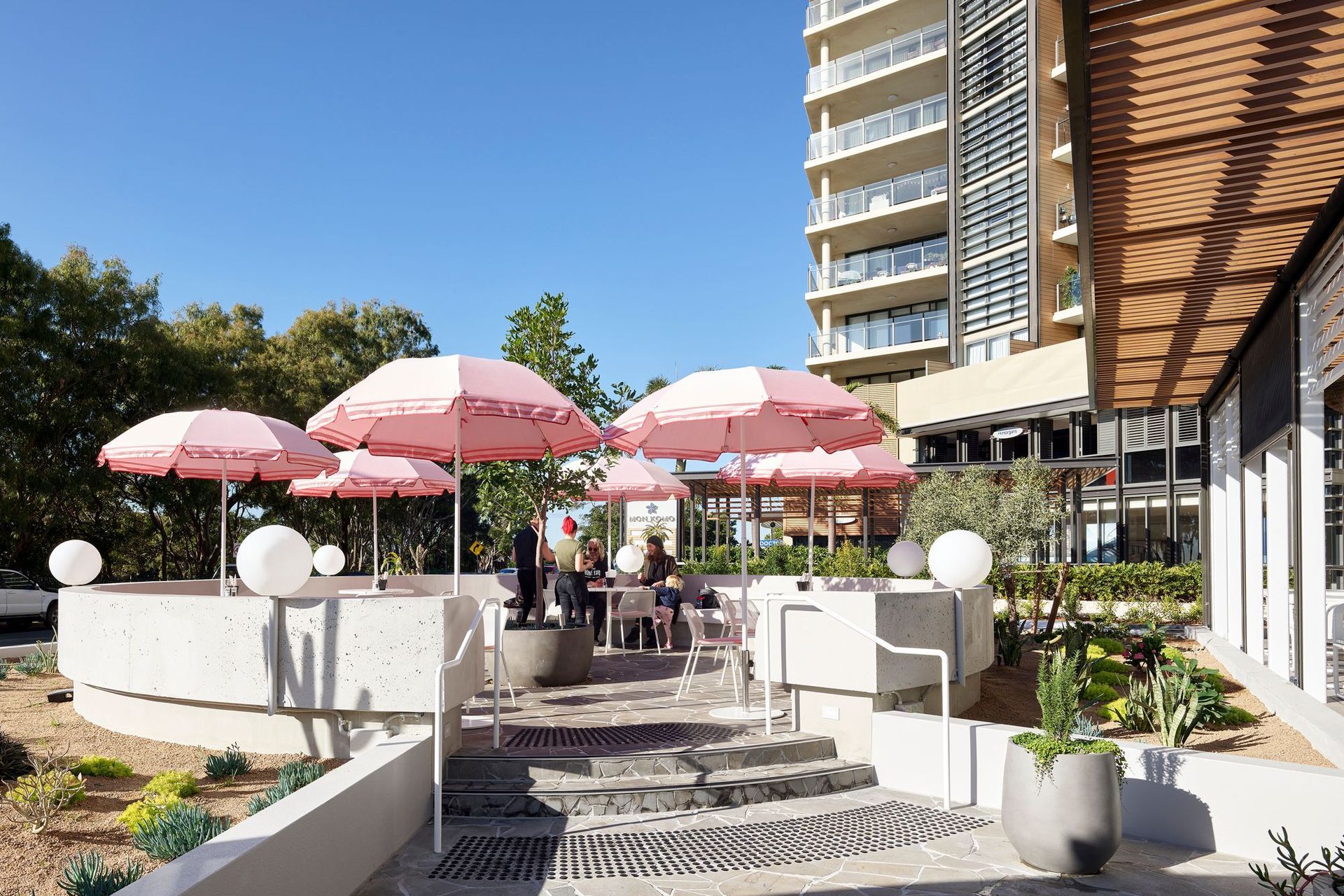 Mon Komo Hotel, QLD