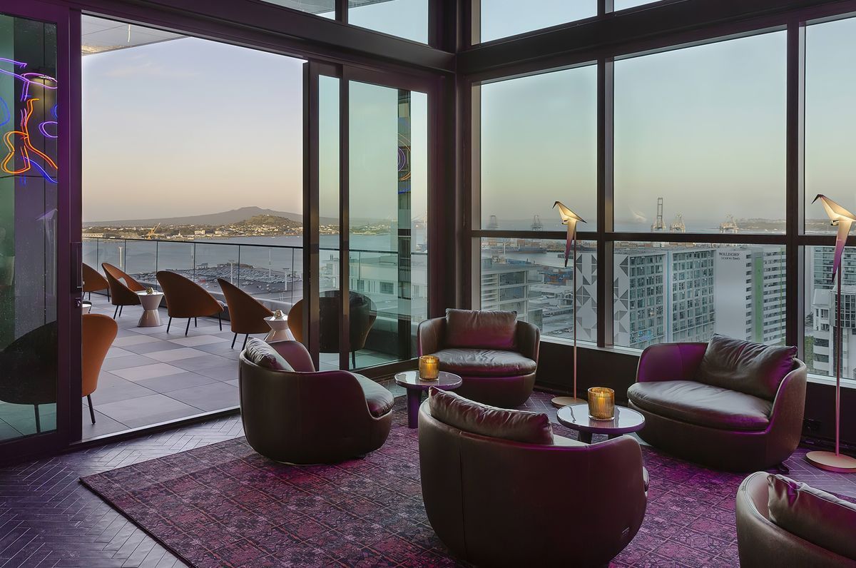 So Auckland. 5 star luxury hotel.