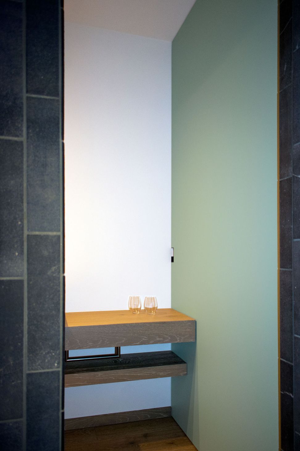 CS SquareFormed cavity slider with AluTec aluminium door
