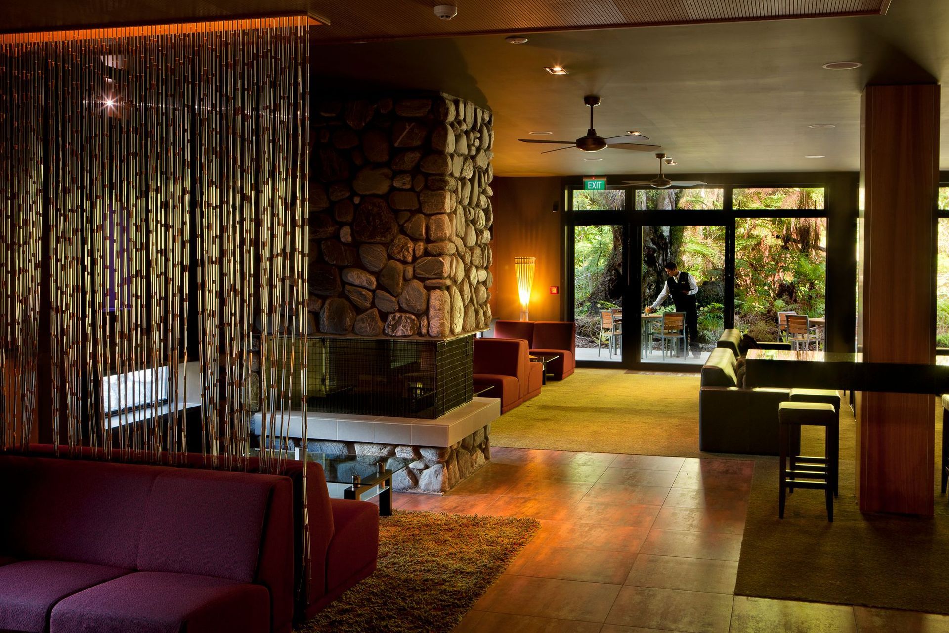 TW-Lounge-area.jpg
