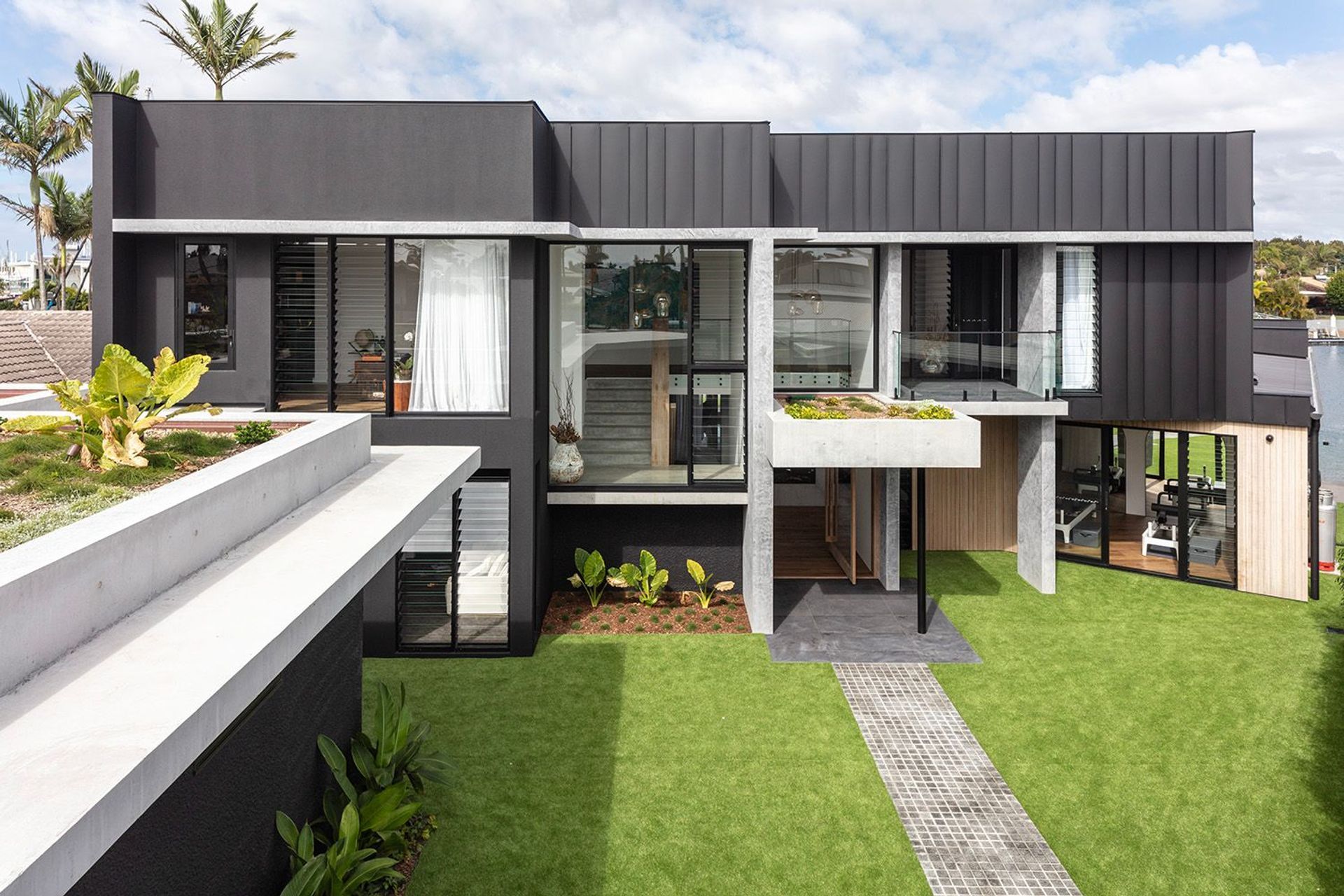 Coomaroo Residence
