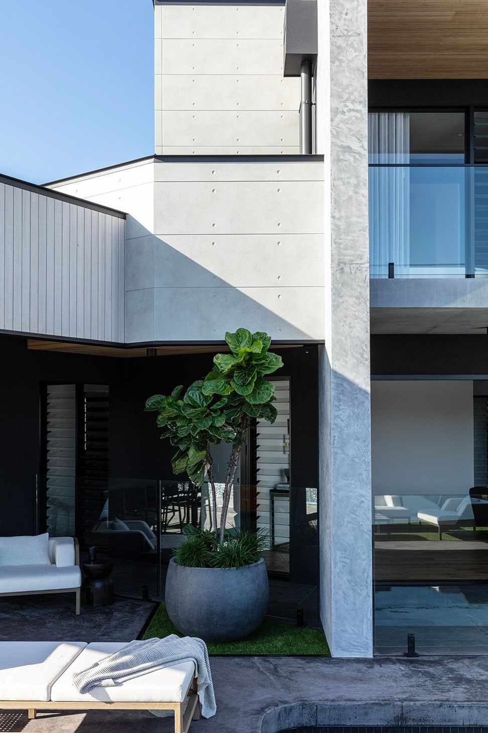 Coomaroo Residence