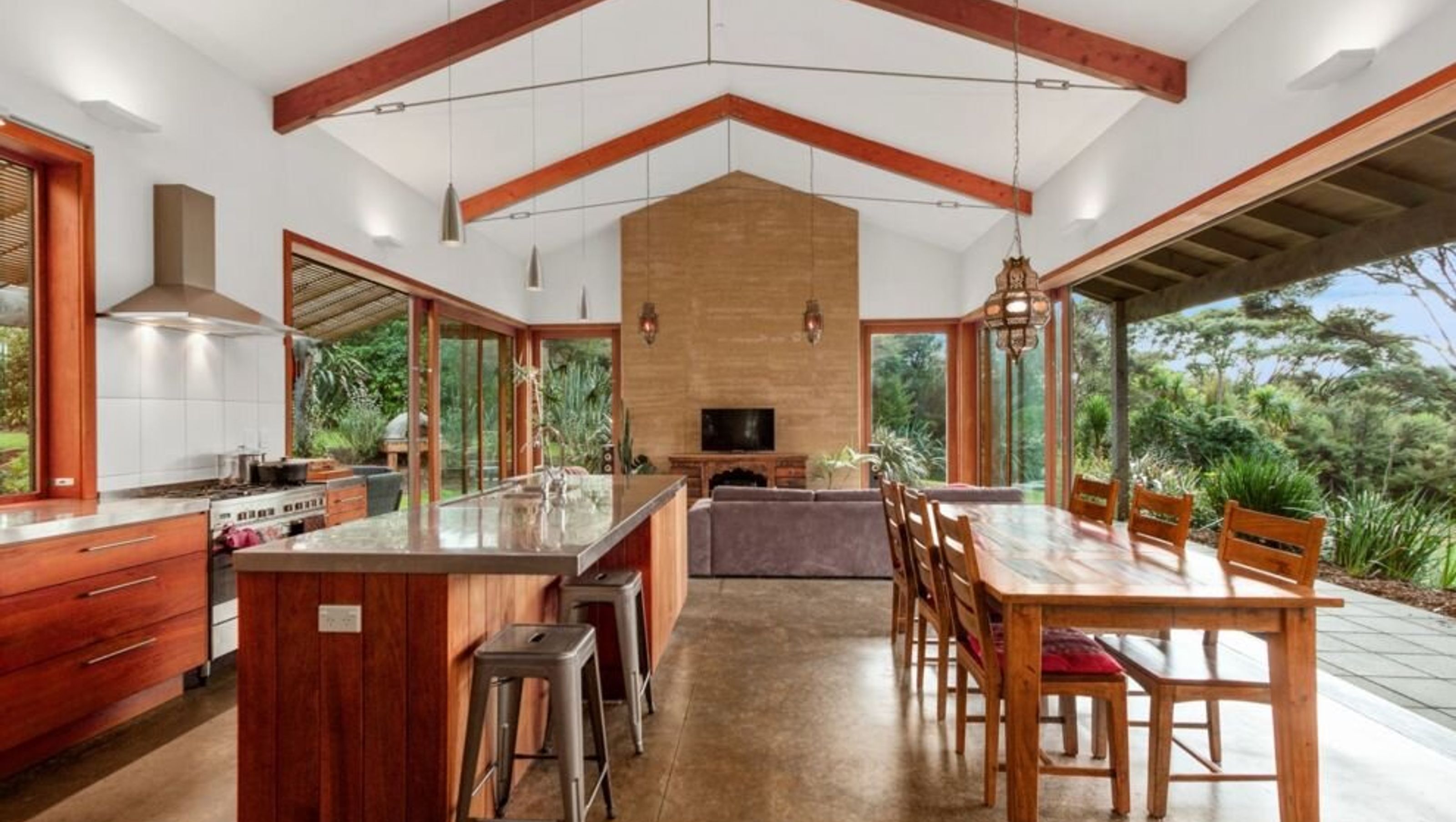 Family Home - Oratia