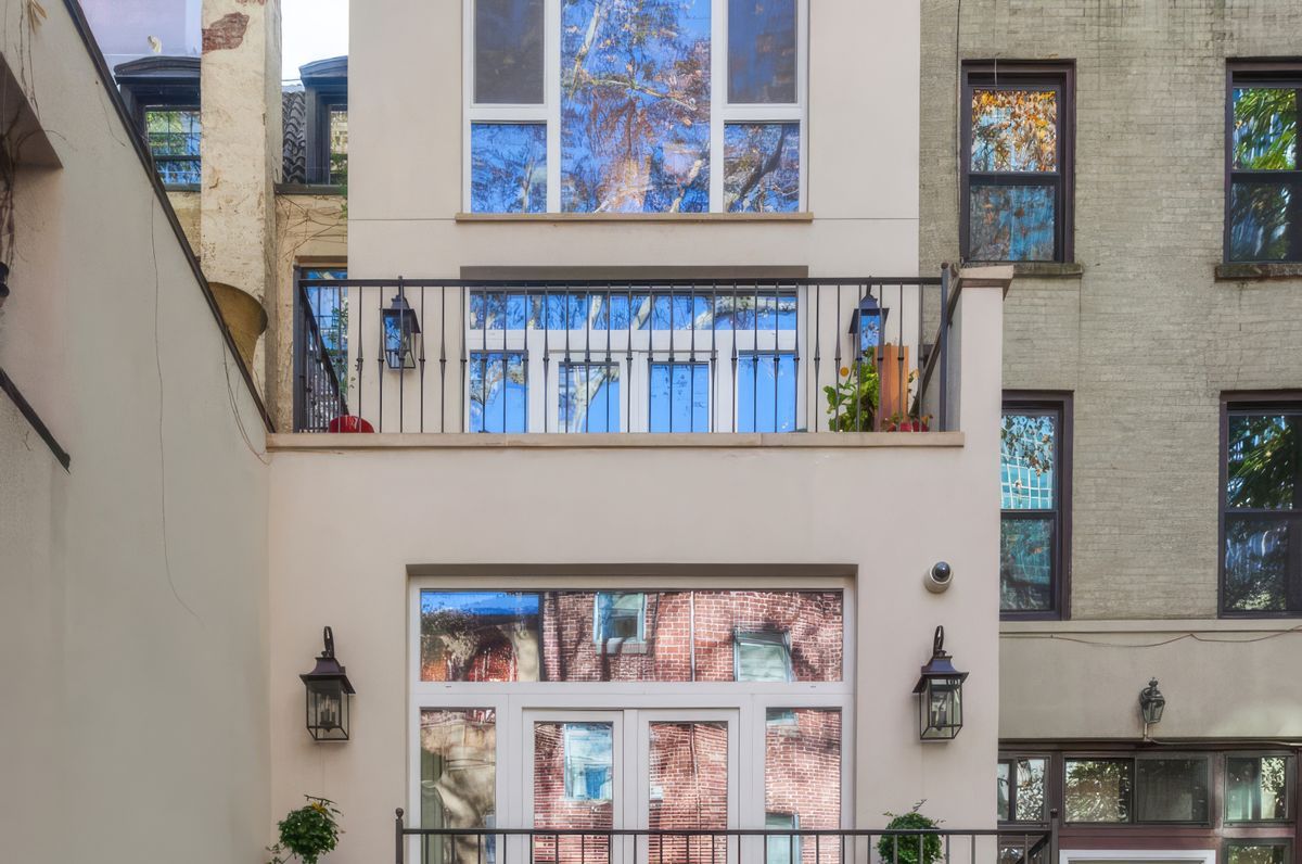 12-9 Townhouse NYC