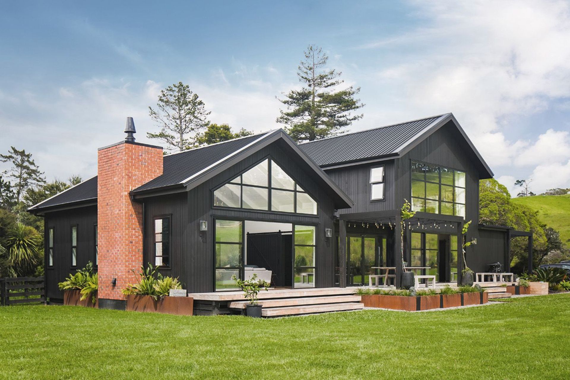 163PU-website-image-05.jpg