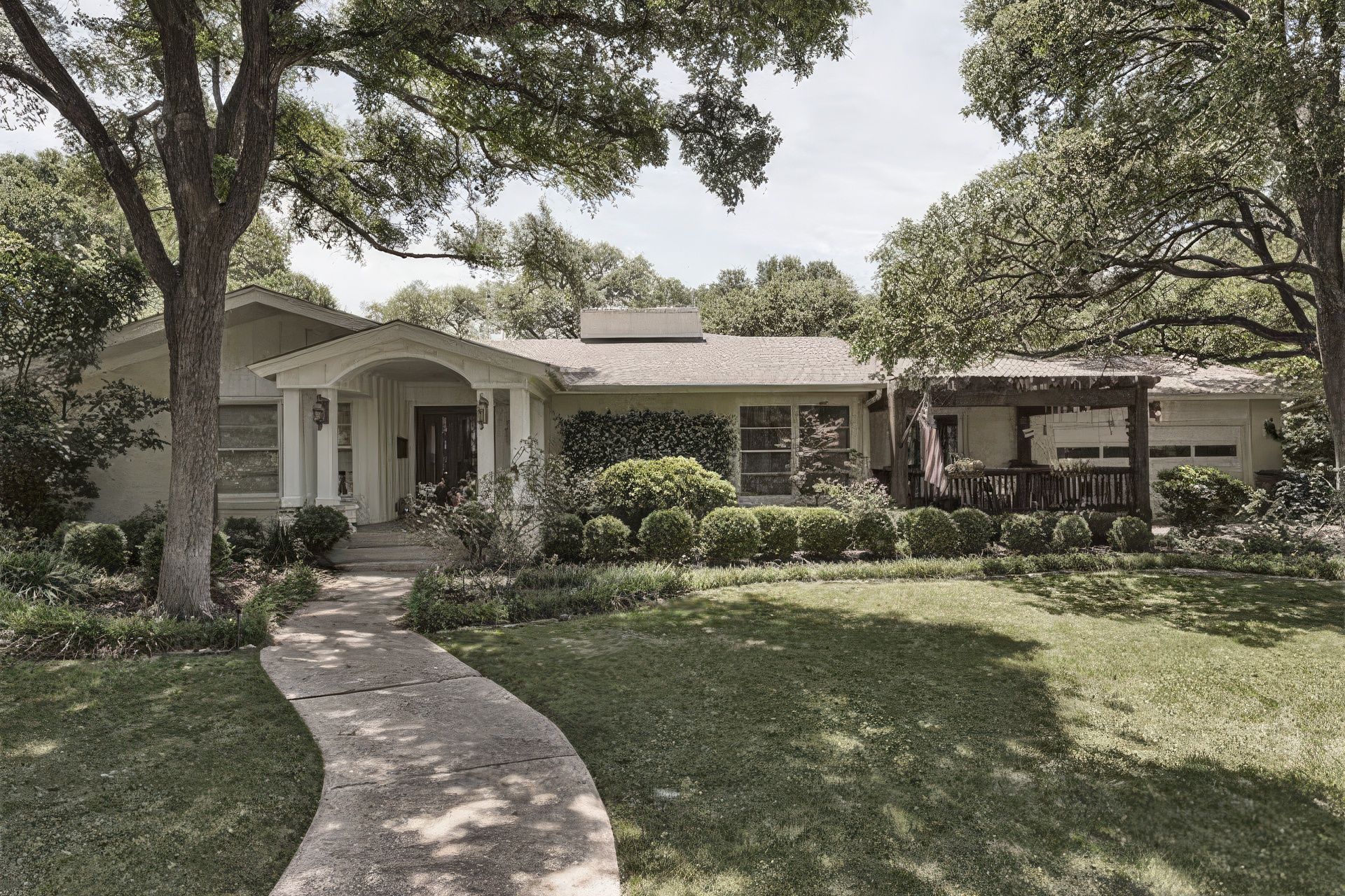 1beforefrontyard-upscaled-by-Replicate.jpg