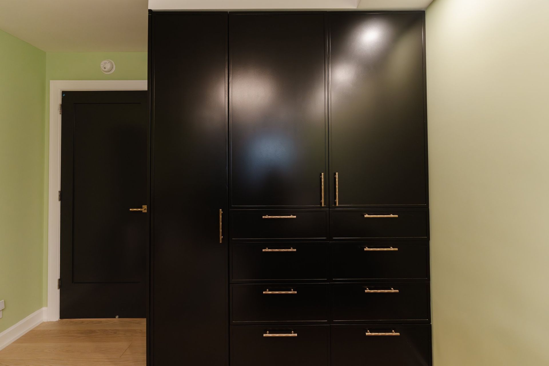 202310113FL9LK68.jpg