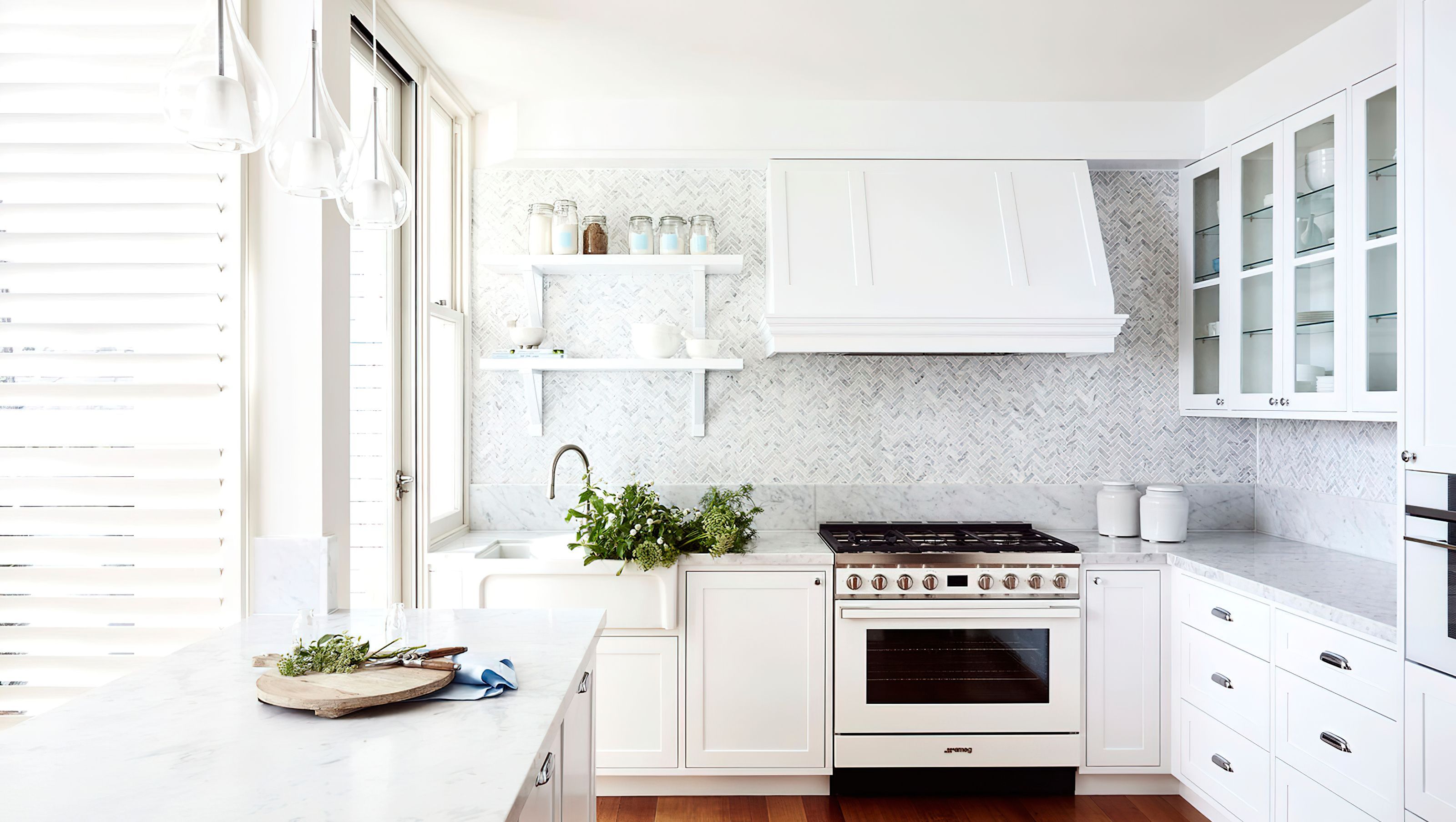 White Kitchen